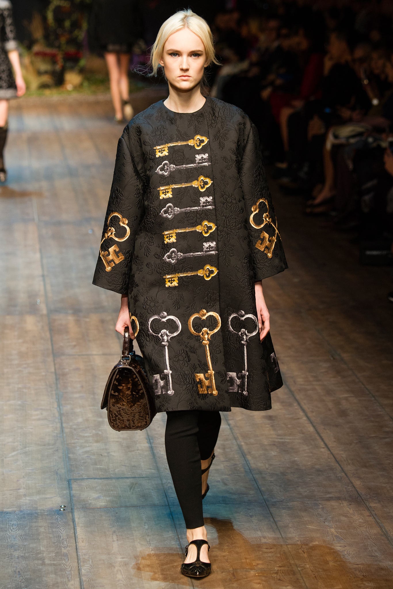 Dolce & Gabbana F/W 14 Look 6