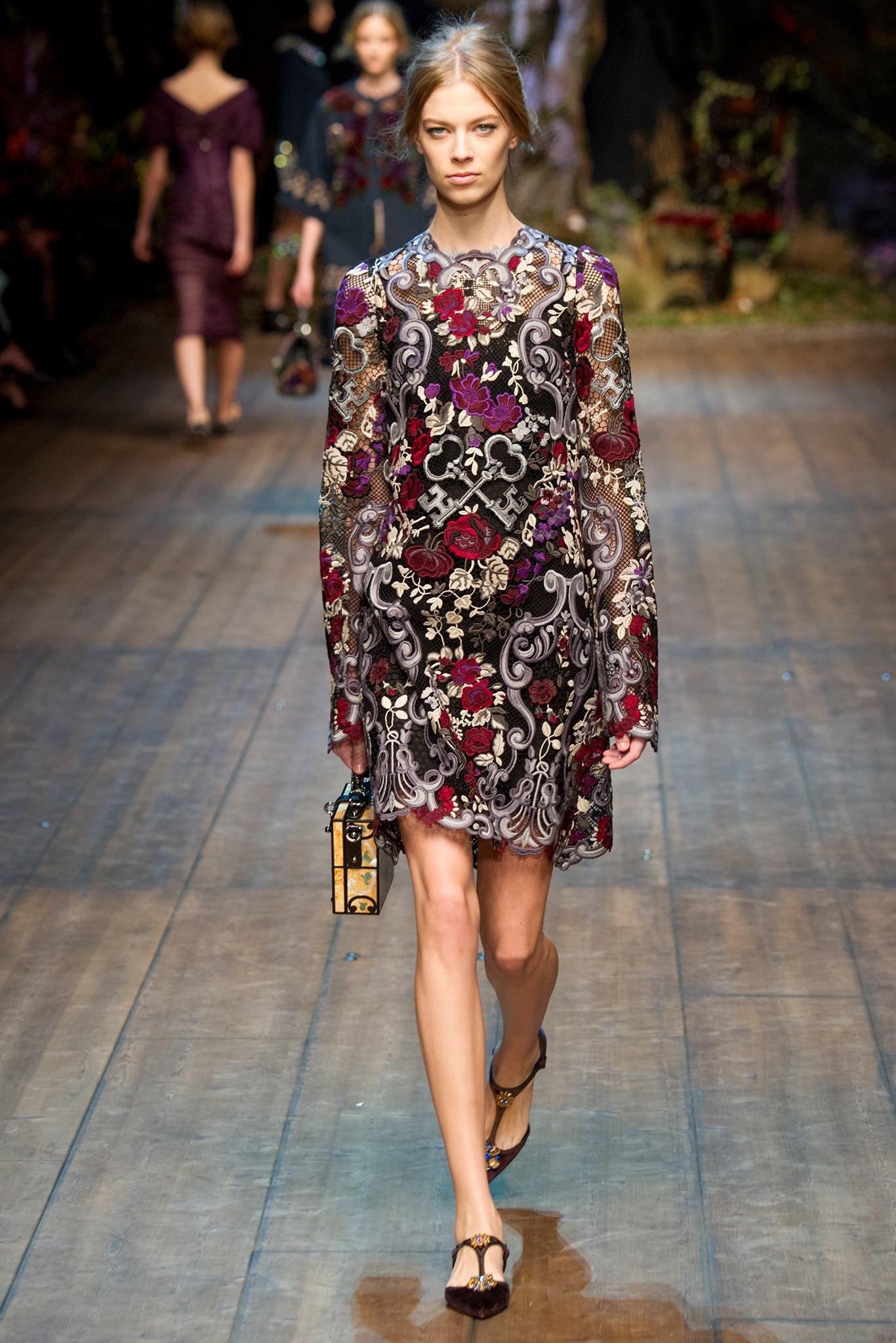 Dolce & Gabbana F/W 14 Look 11