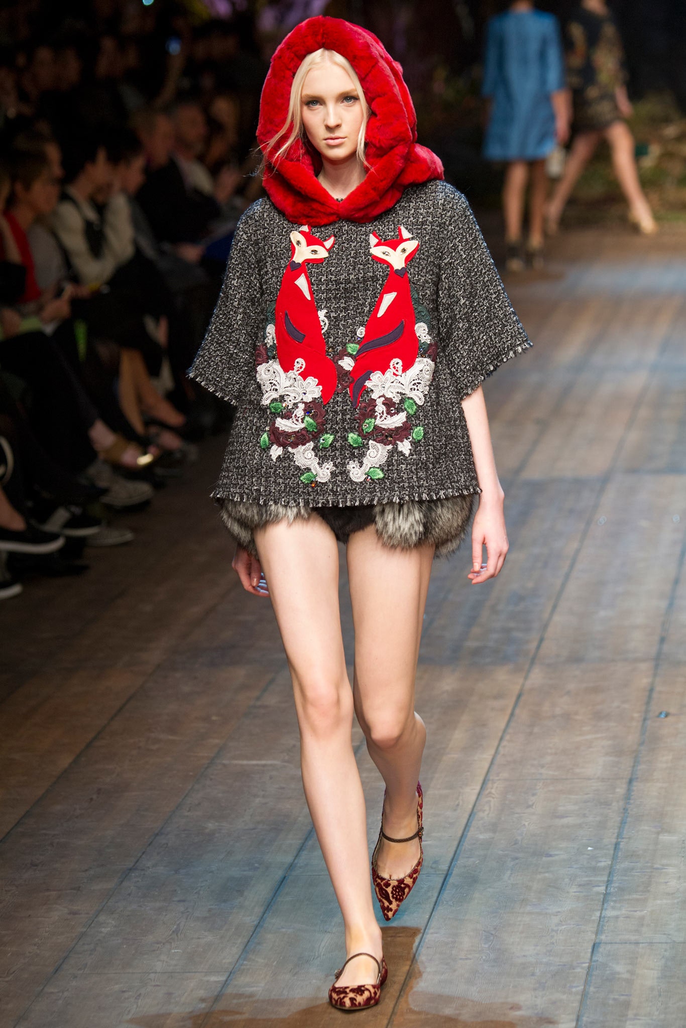 Dolce & Gabbana F/W 14 Look 18
