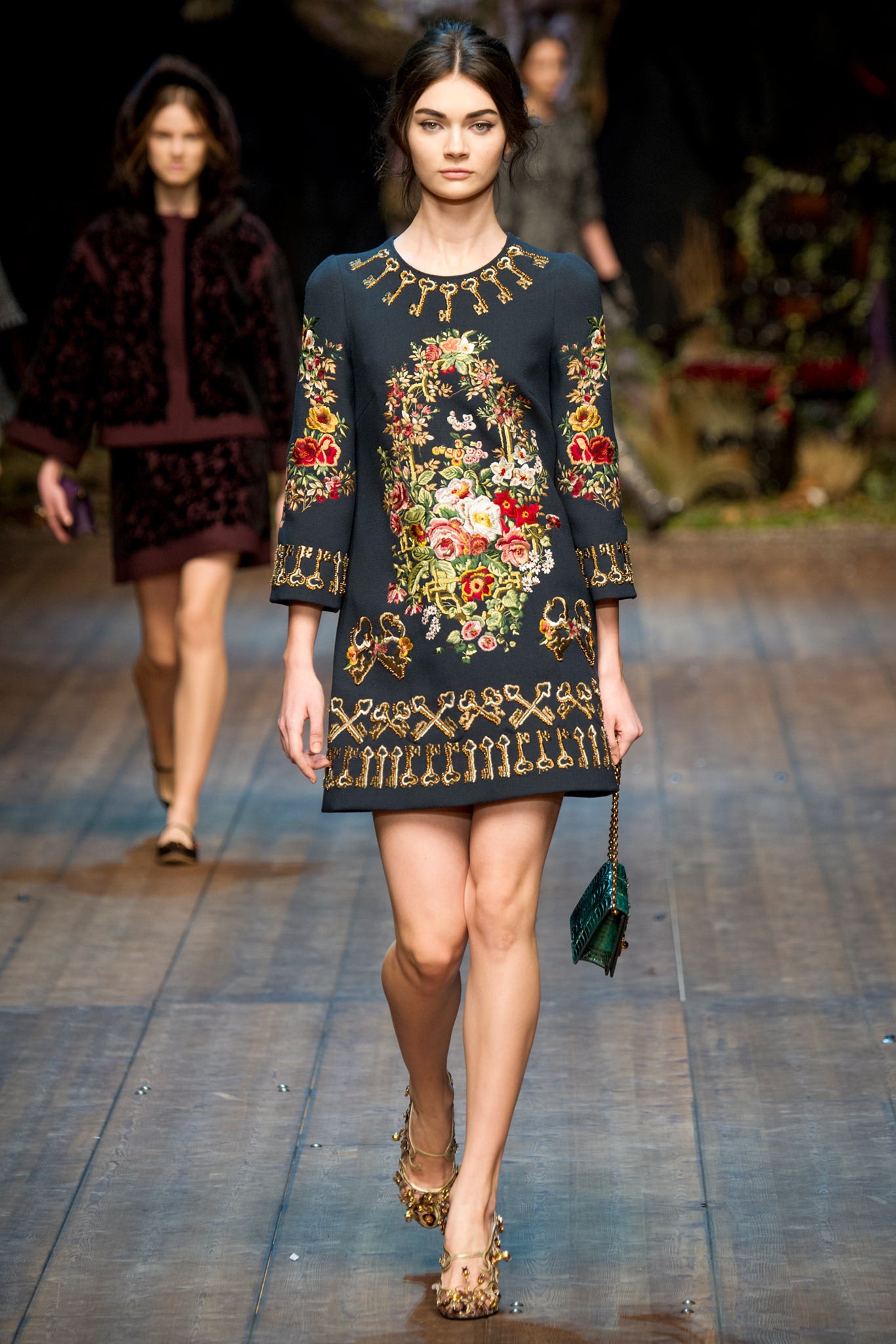 Dolce & Gabbana F/W 14 Look 20