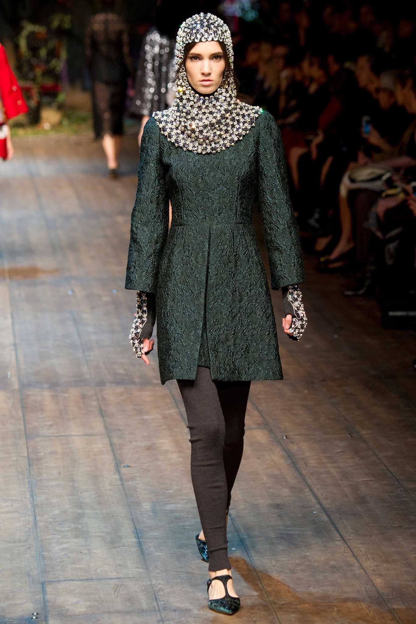 Dolce & Gabbana F/W 14 Look 37