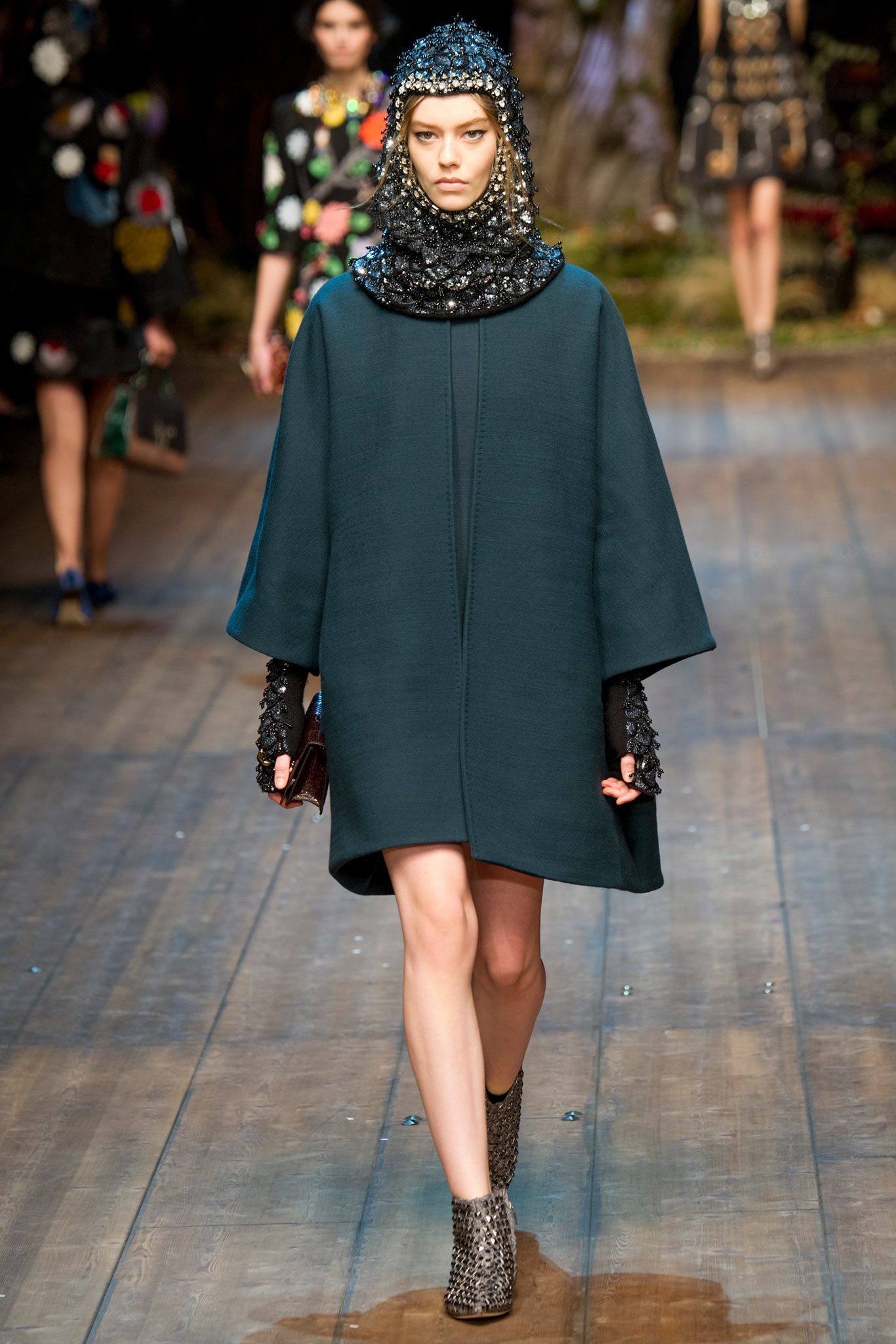Dolce & Gabbana F/W 14 Look 44