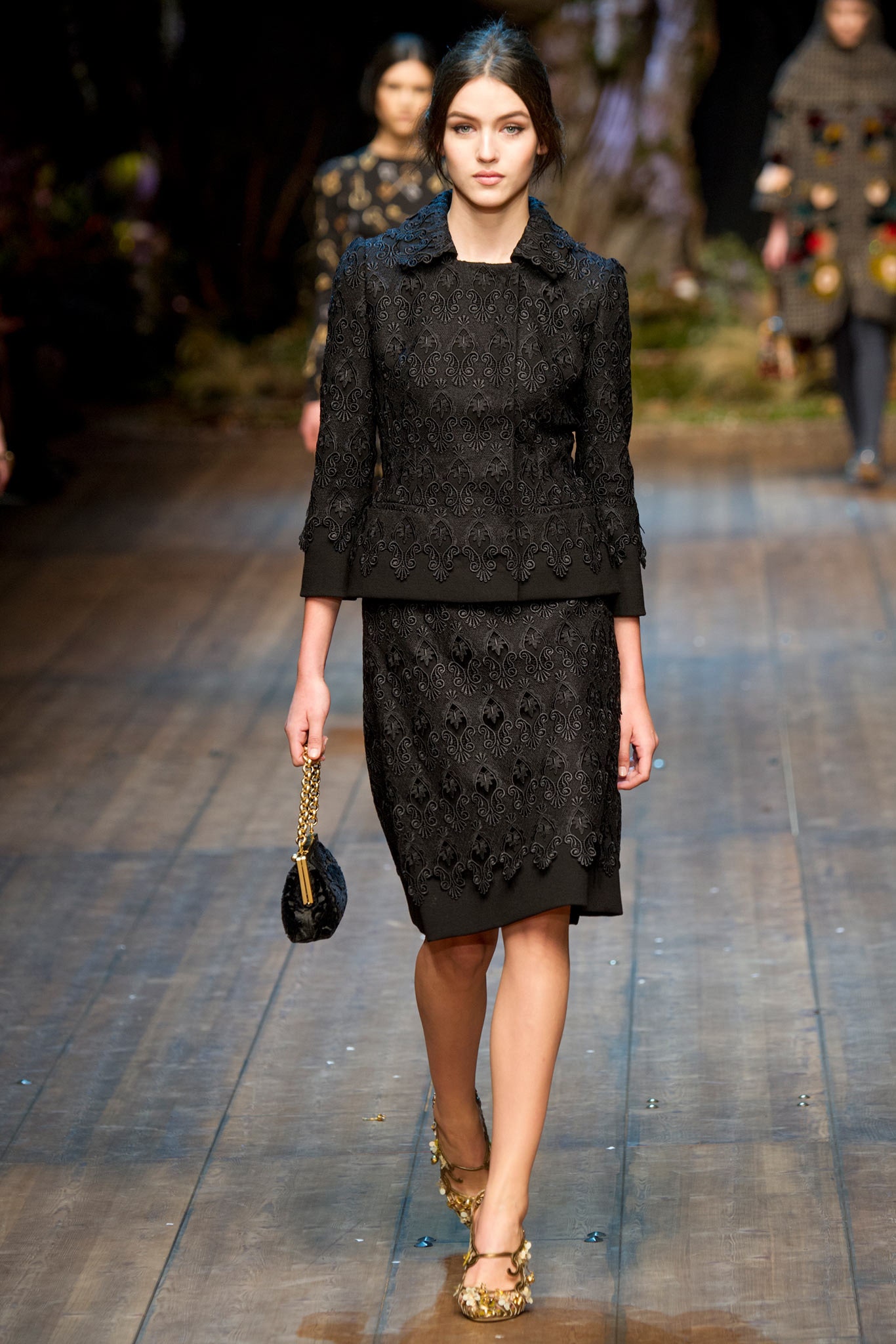 Dolce & Gabbana F/W 14 Look 47