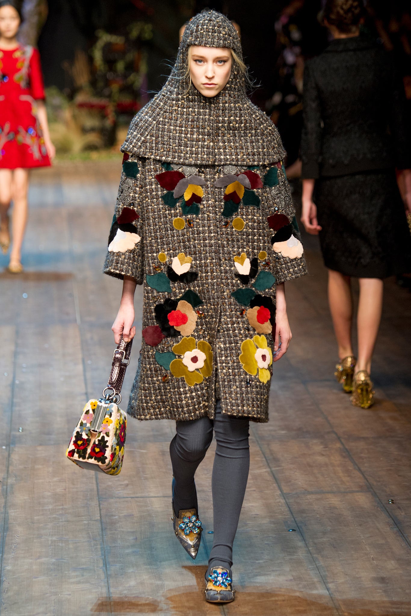 Dolce & Gabbana F/W 14 Look 49