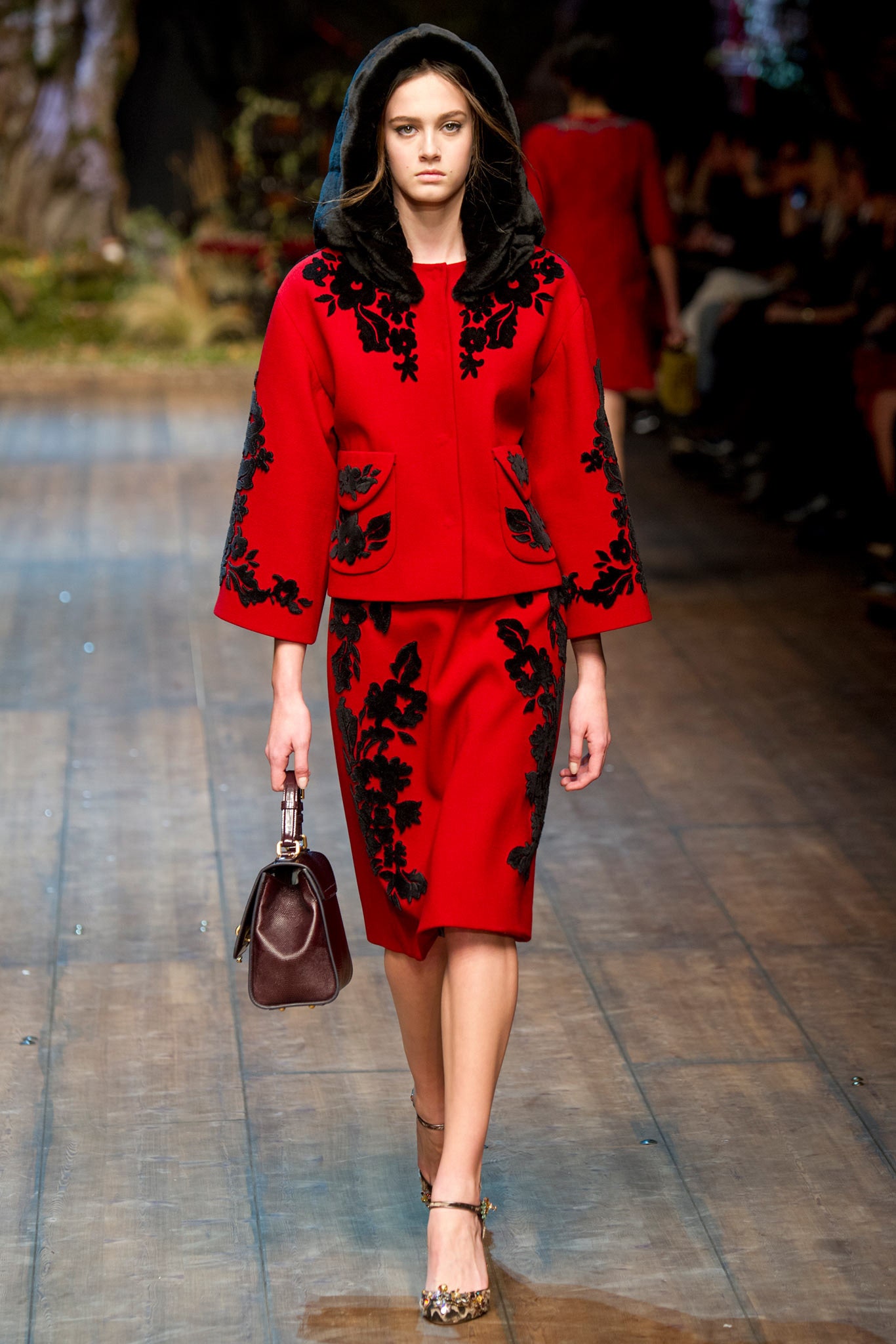 Dolce & Gabbana F/W 14 Look 52