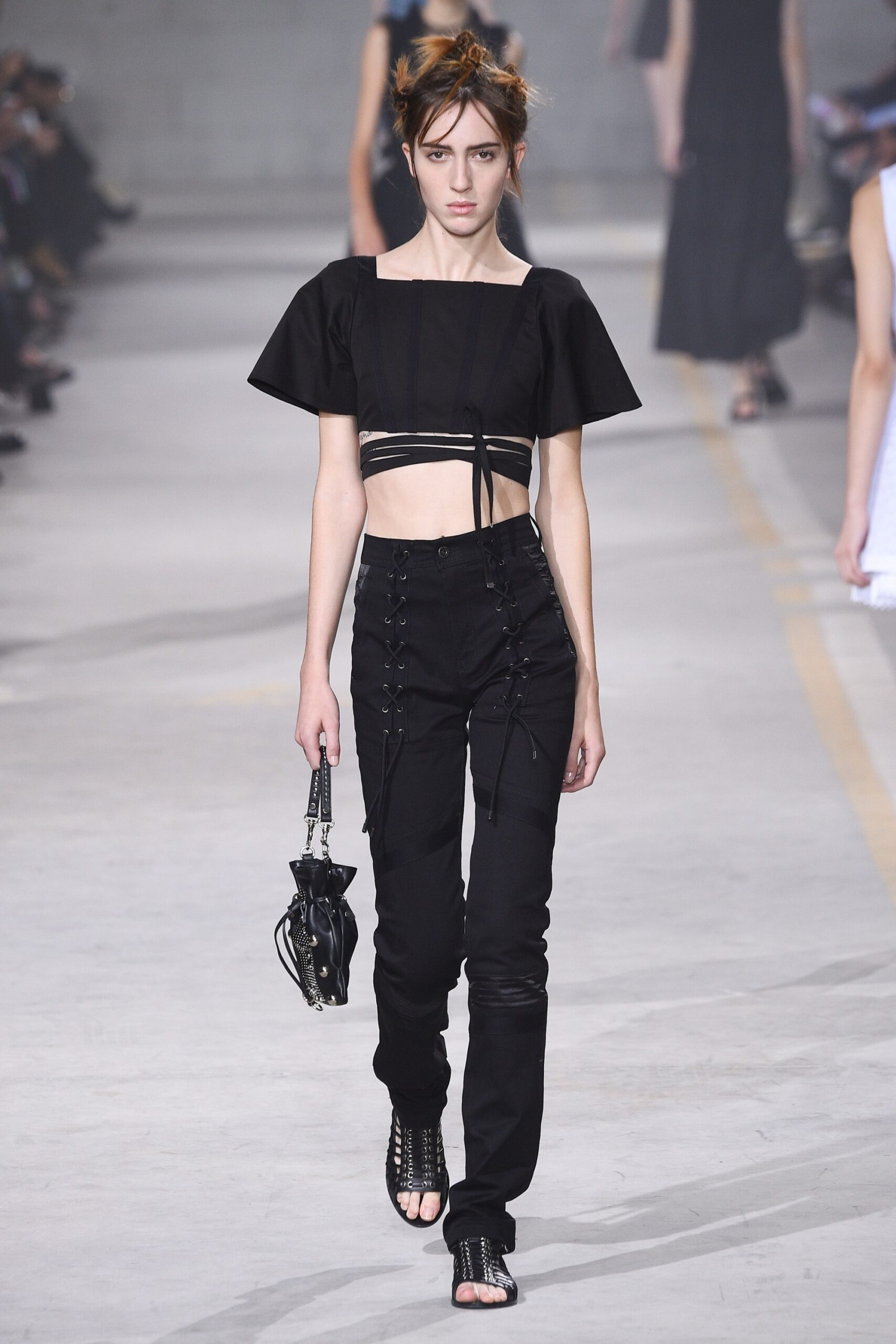 Diesel Black Gold S/S 17 Look 3