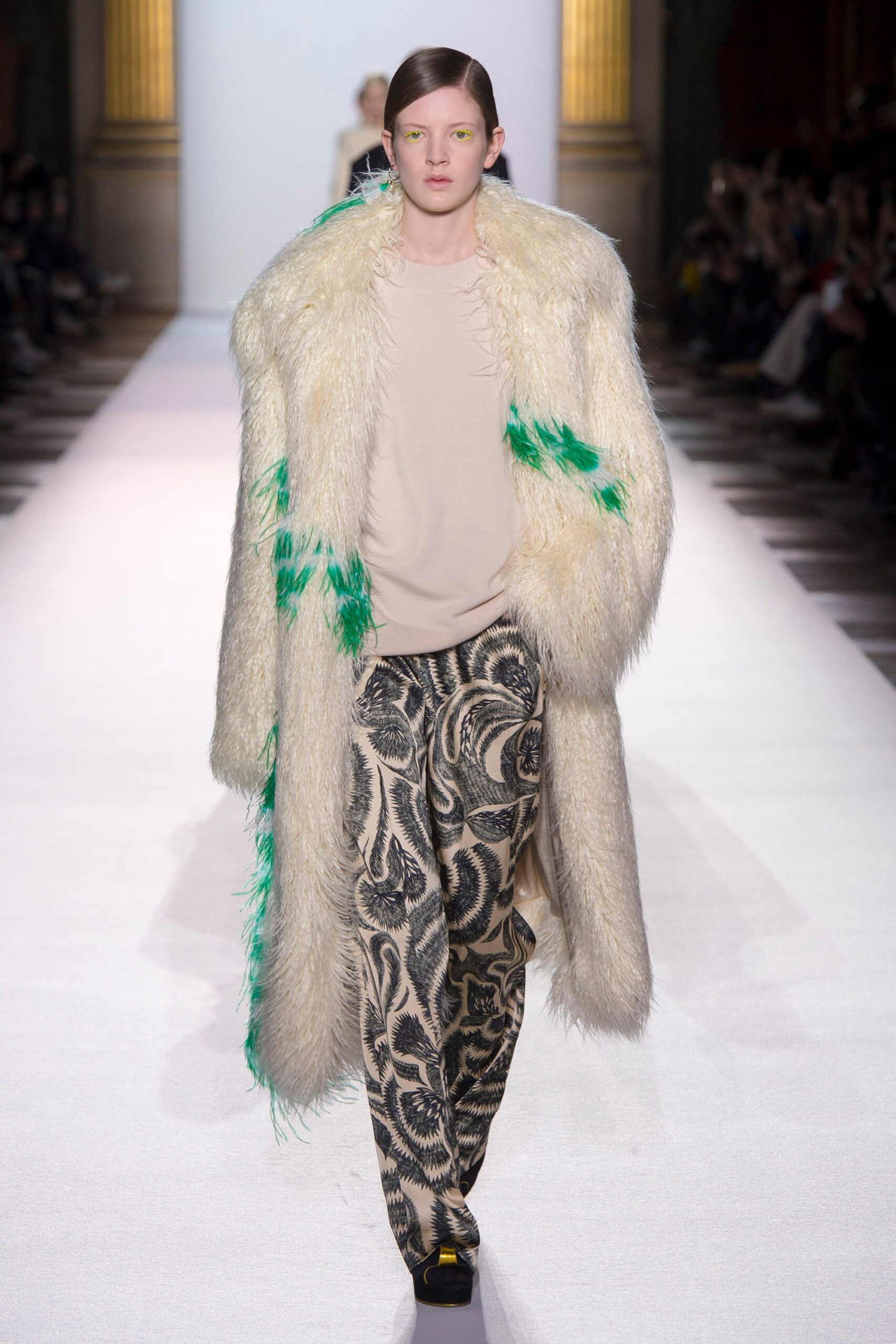 Dries Van Noten F/W 18 Look 2