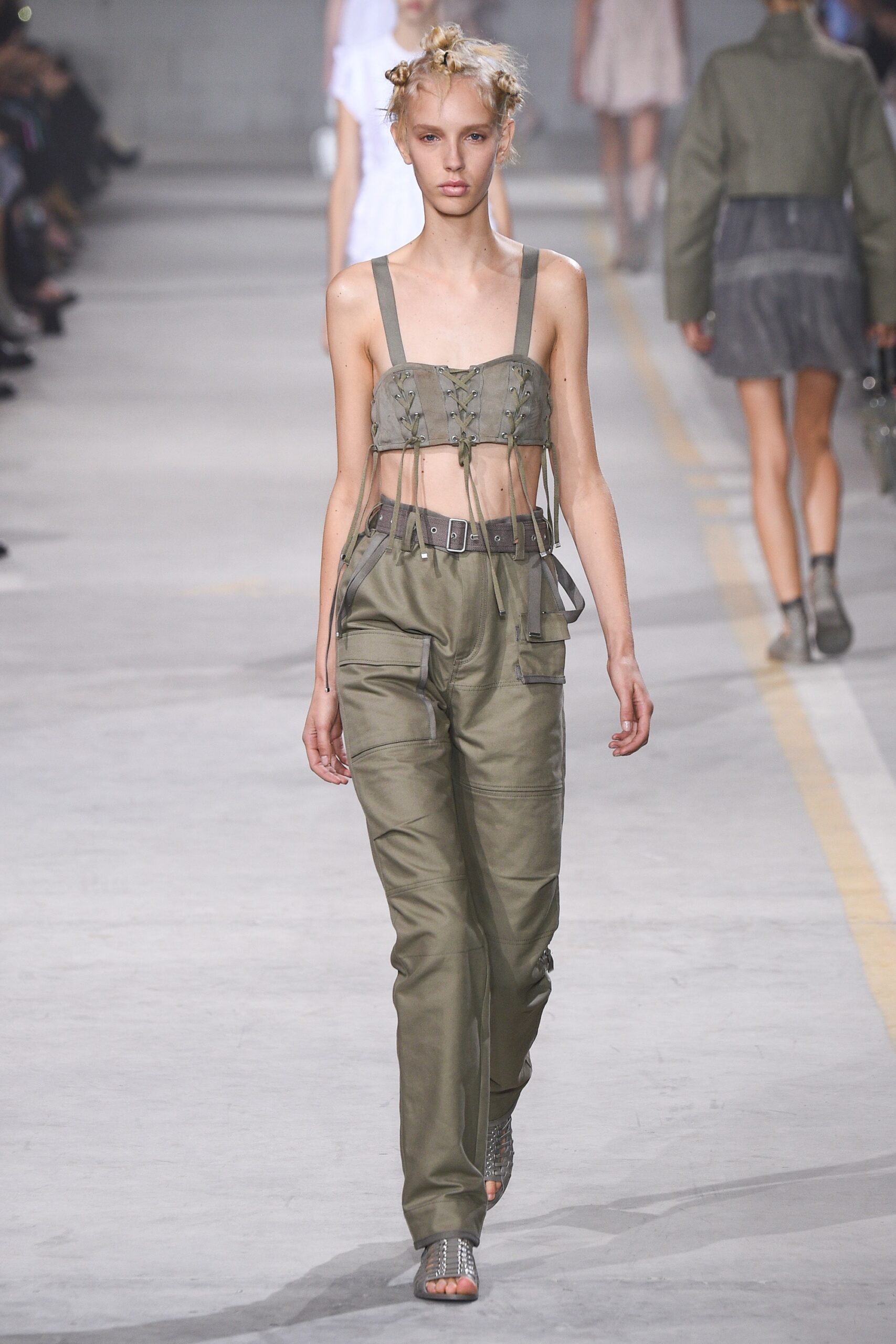 Diesel Black Gold S/S 17 Look 4