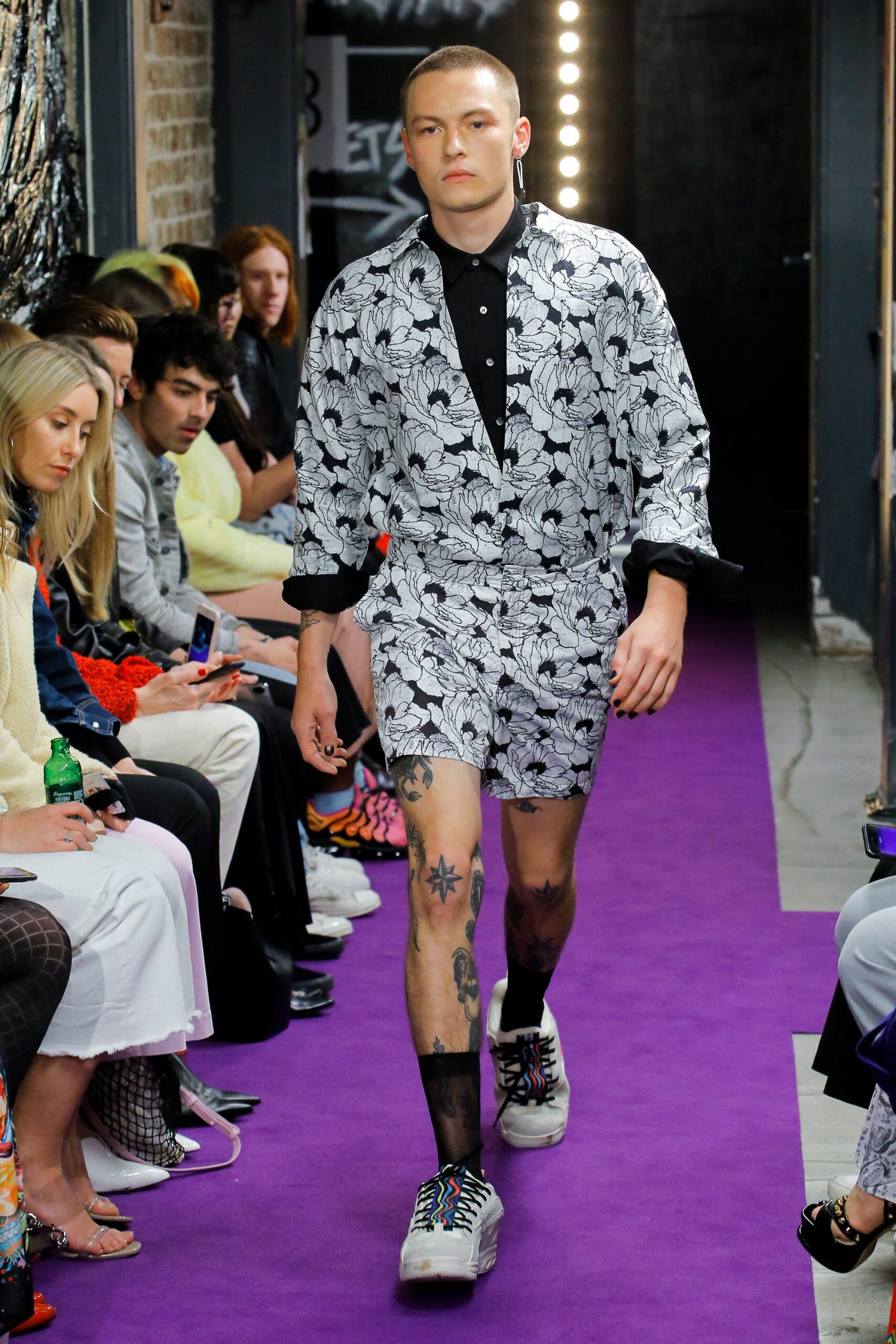 Double Rainbouu Australia Resort 19 Look 3