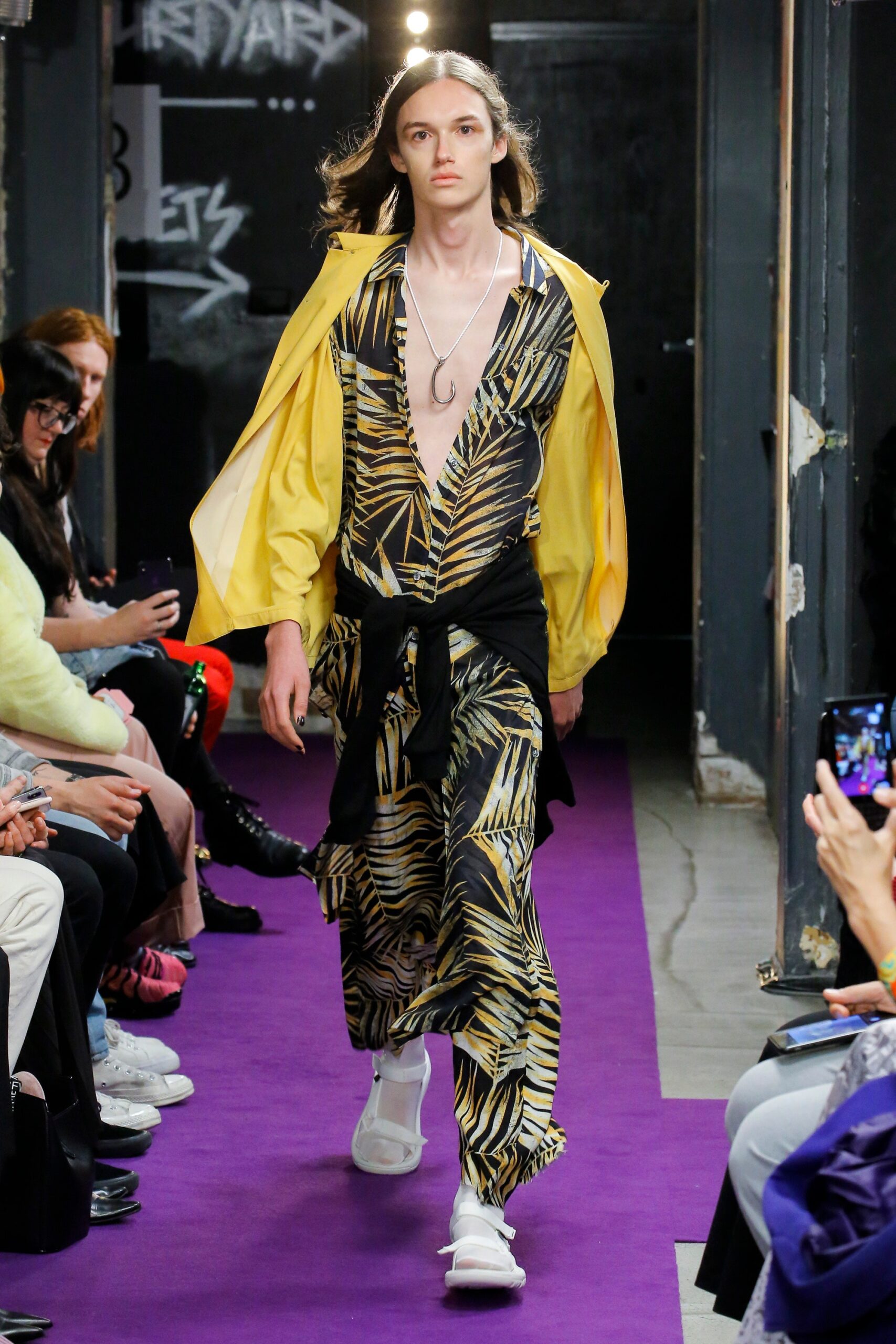 Double Rainbouu Australia Resort 19 Look 12