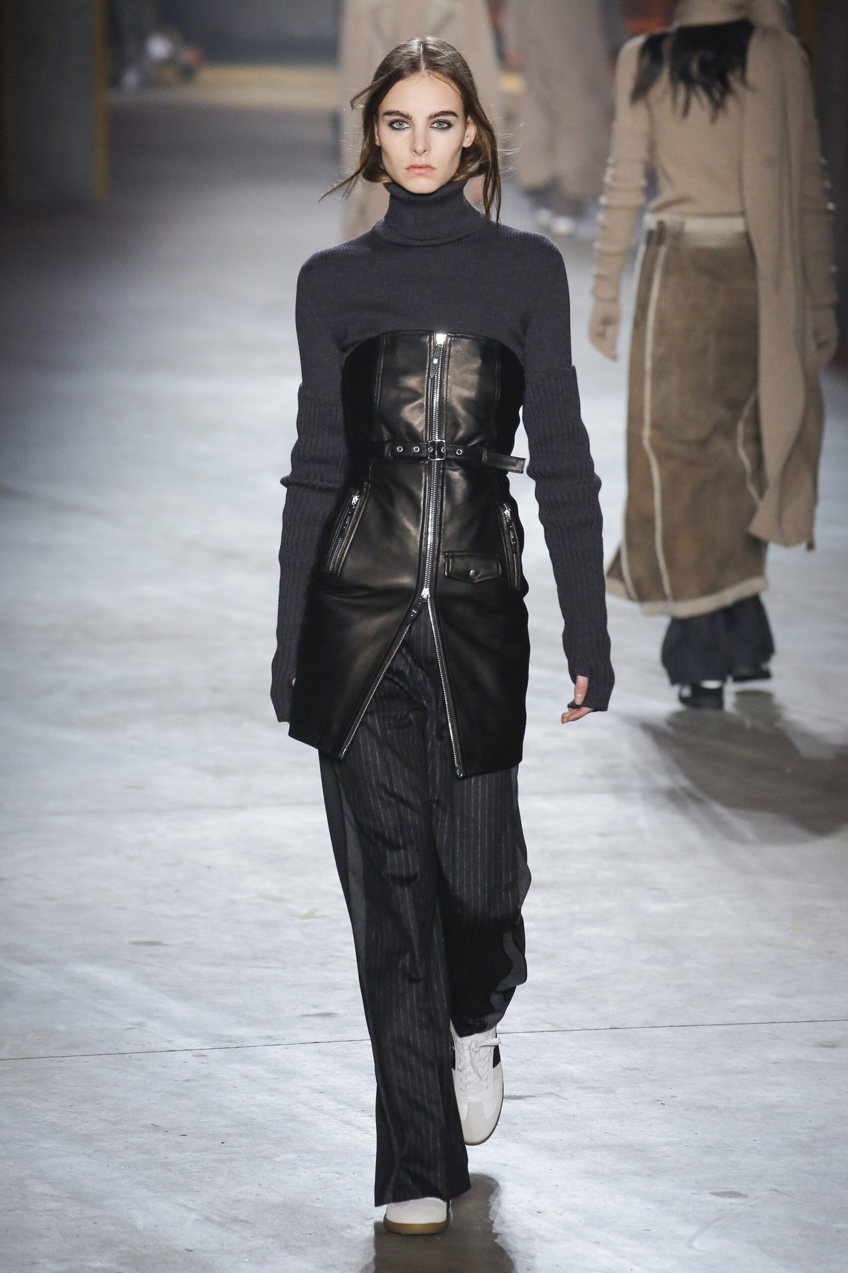 Diesel Black Gold F/W 17 Look 9