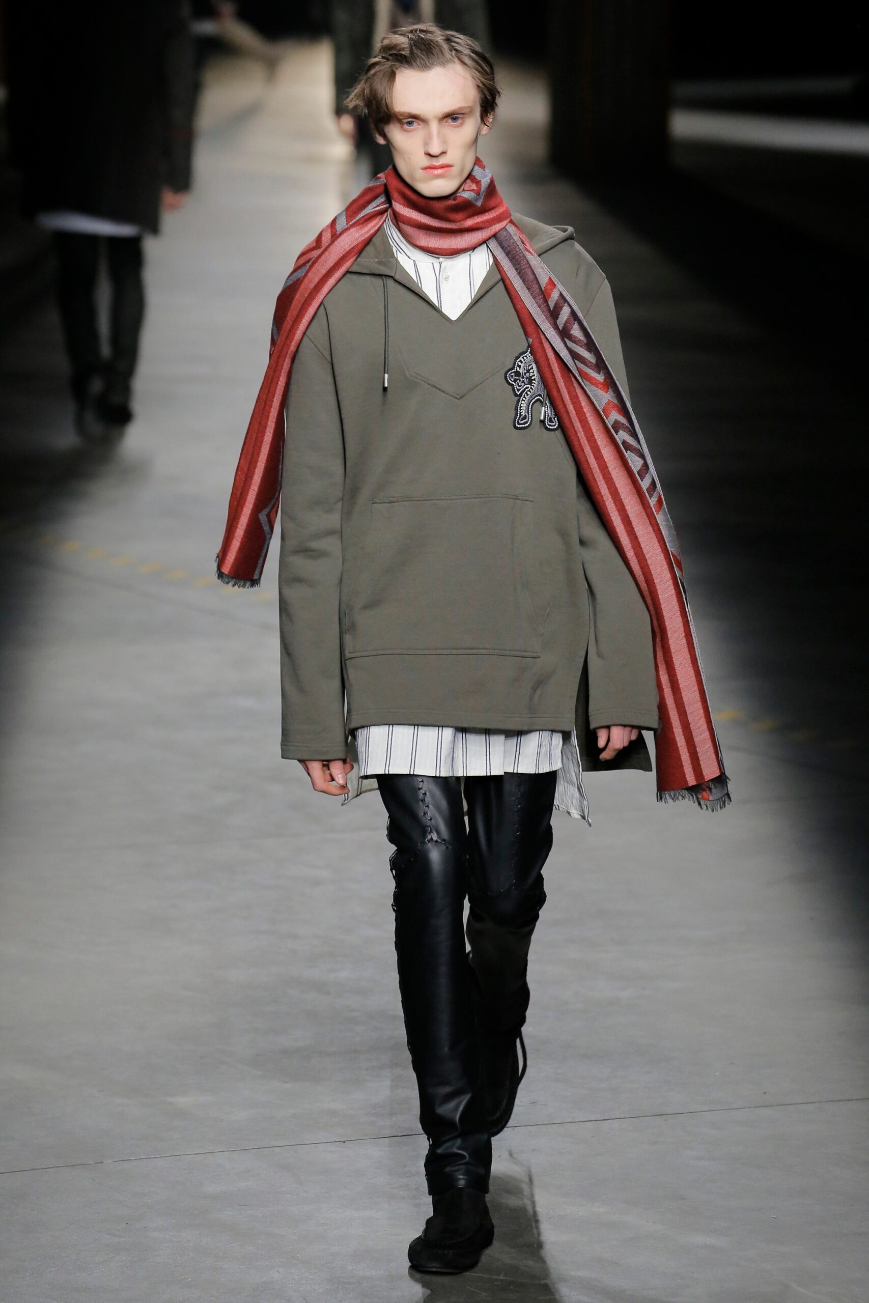 Diesel Black Gold F/W 18 Menswear Look 25