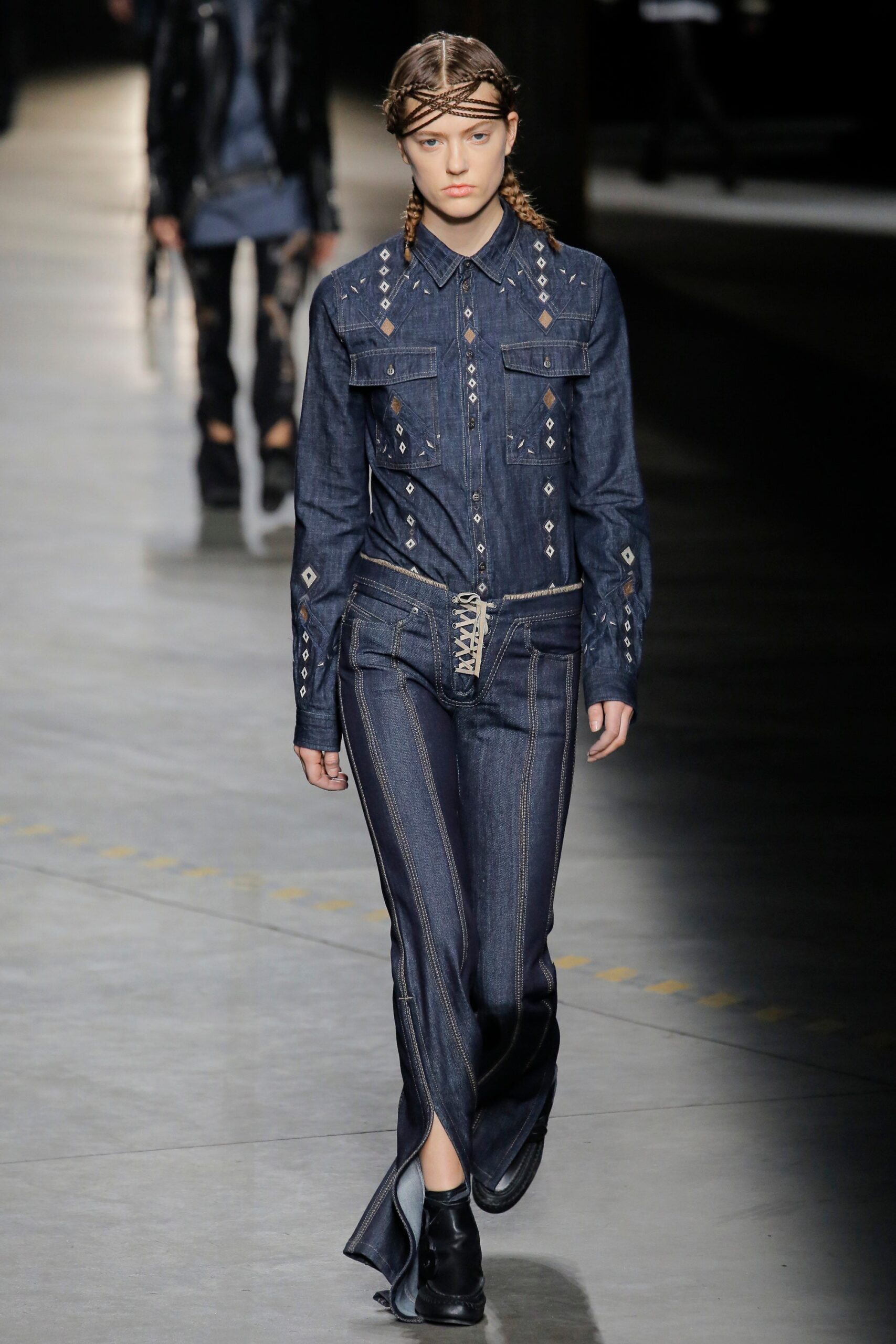 Diesel Black Gold F/W 18 Menswear Look 28