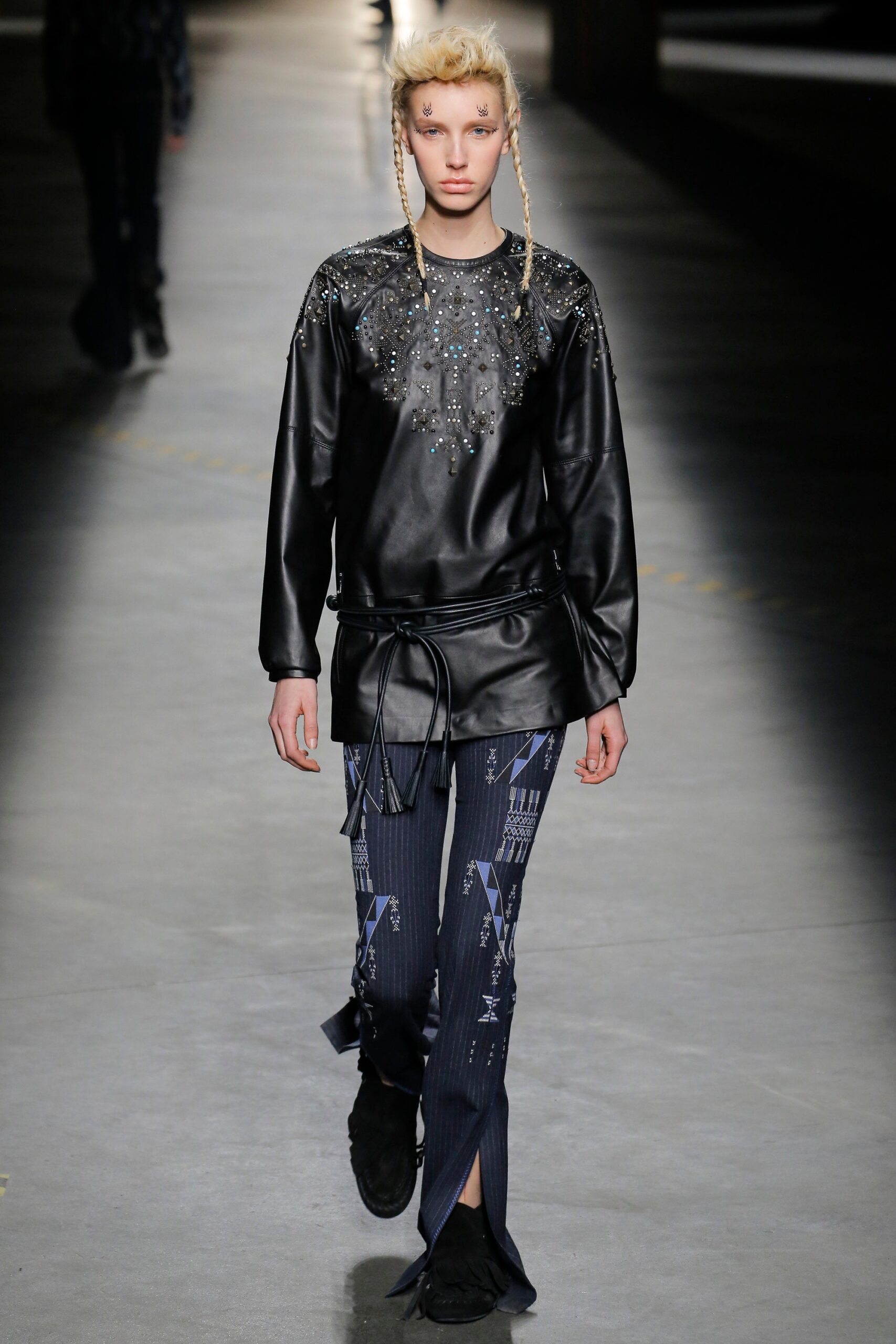 Diesel Black Gold F/W 18 Menswear Look 39