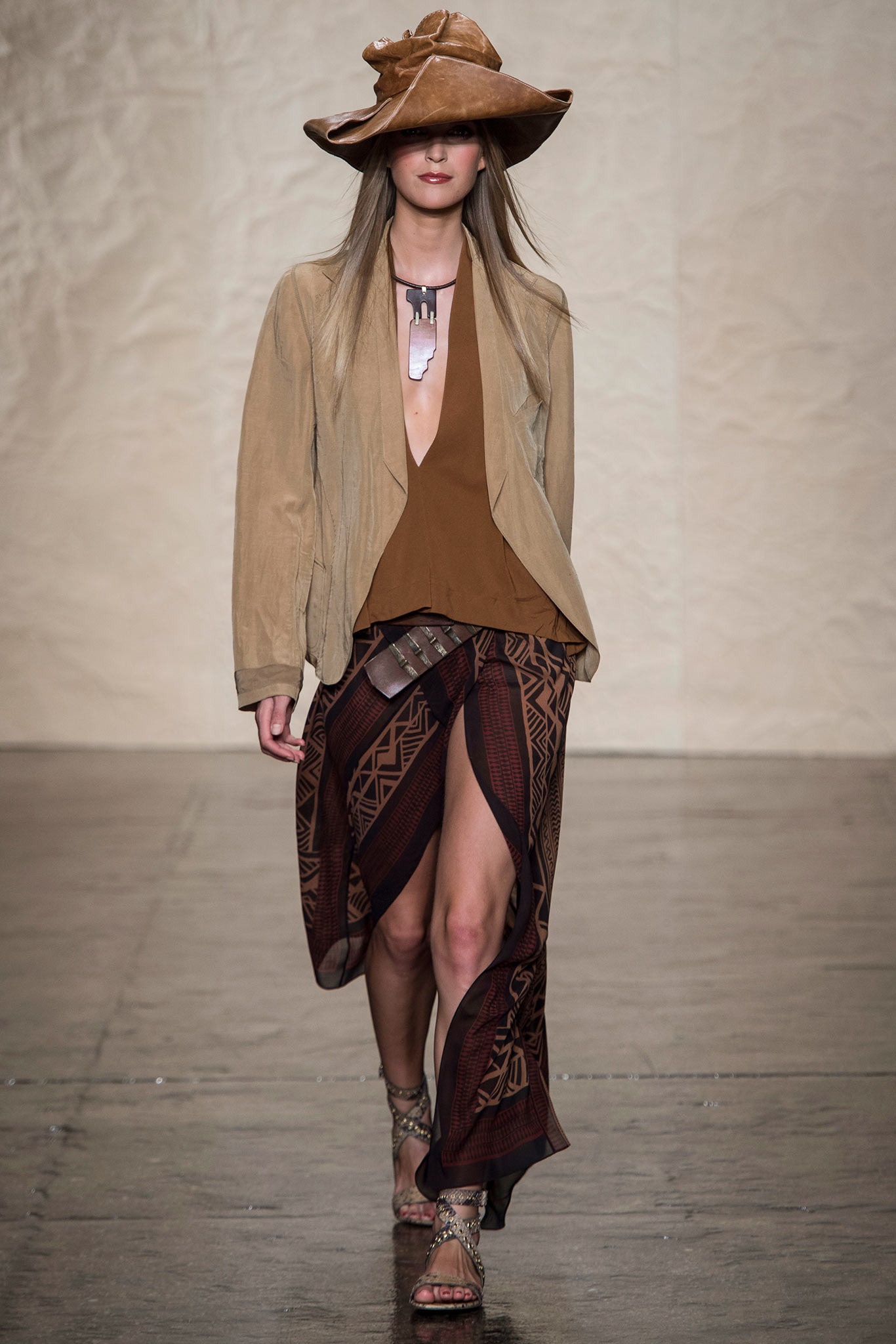 Donna Karan S/S 14 Look 16