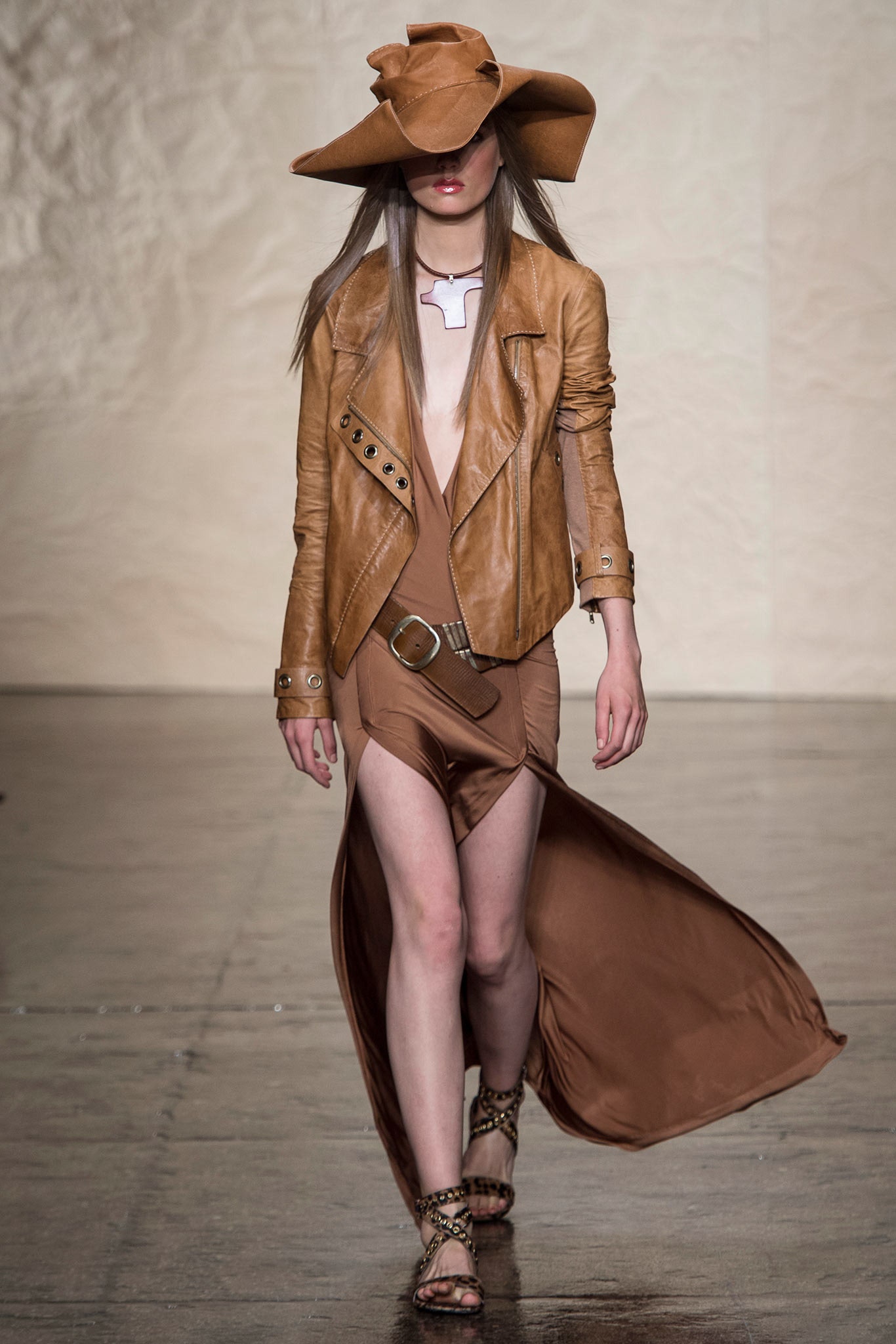 Donna Karan S/S 14 Look 31