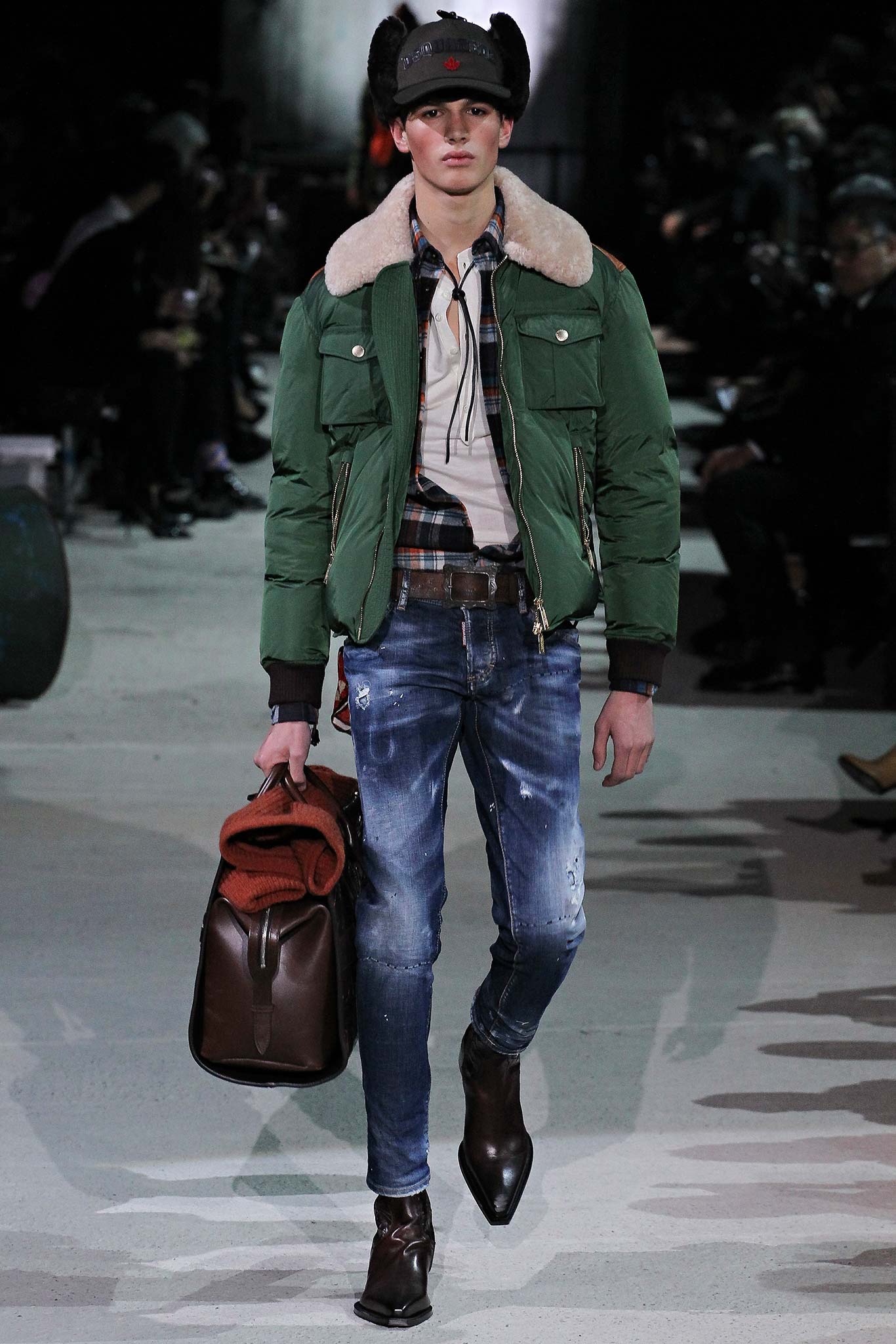 Dsquared2 F/W 15 Menswear Look 8