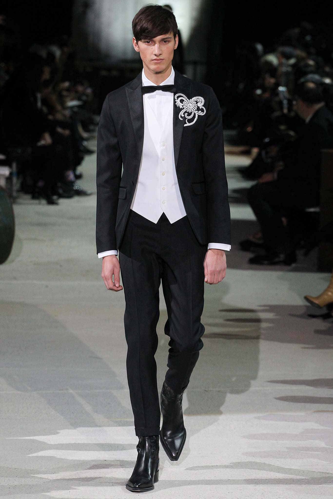 Dsquared2 F/W 15 Menswear Look 21