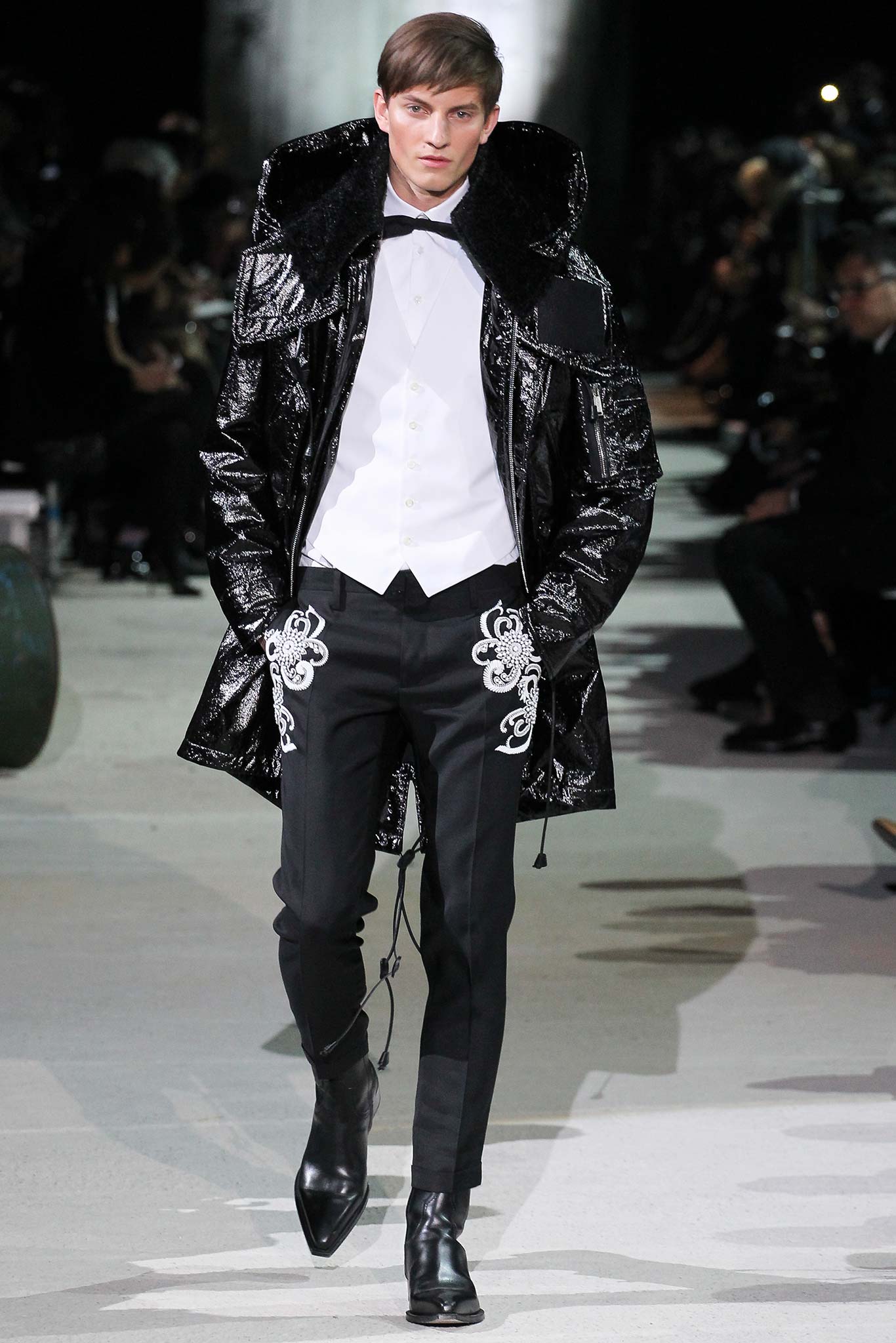 Dsquared2 F/W 15 Menswear Look 24