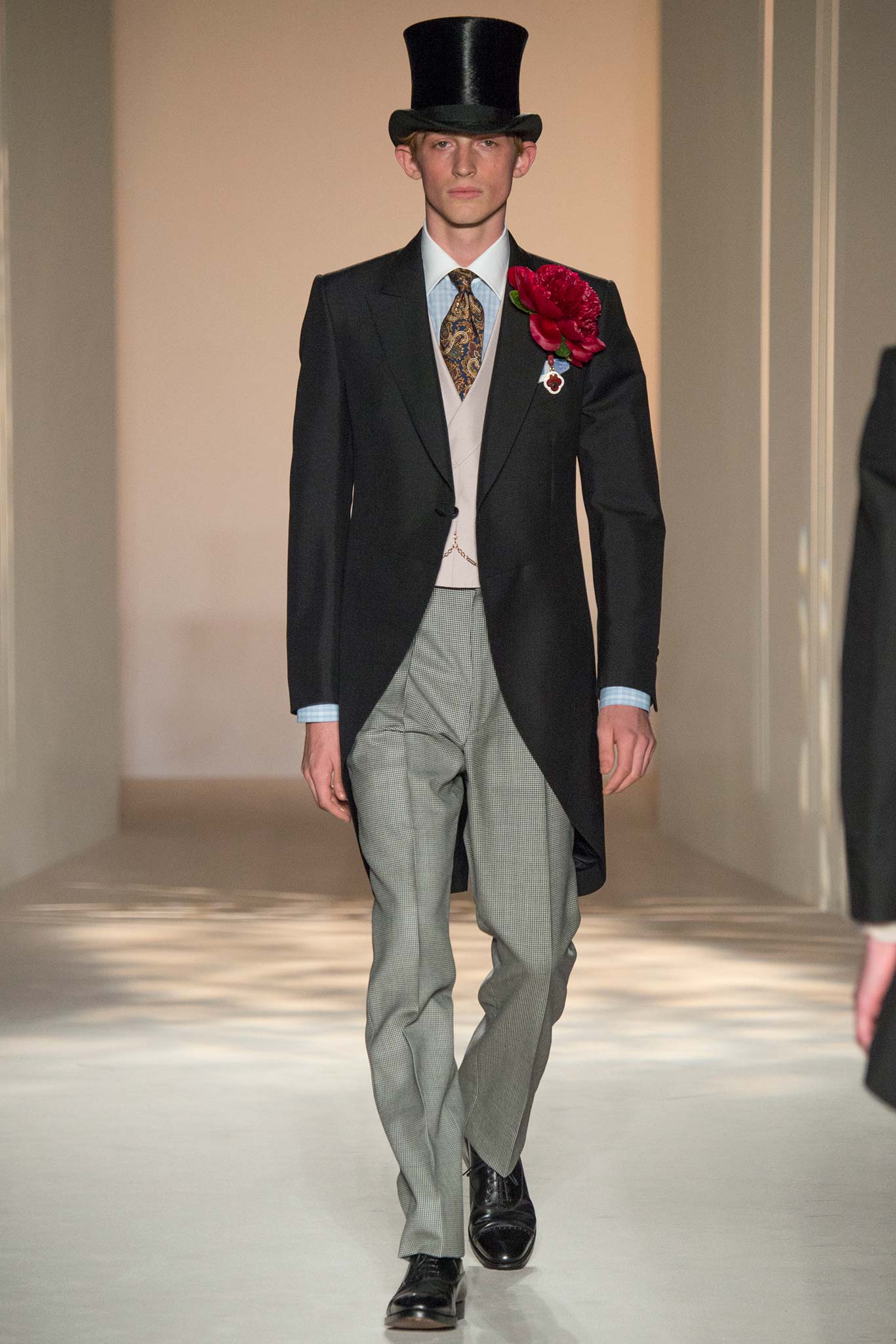 Dunhill S/S 16 Menswear Look 2
