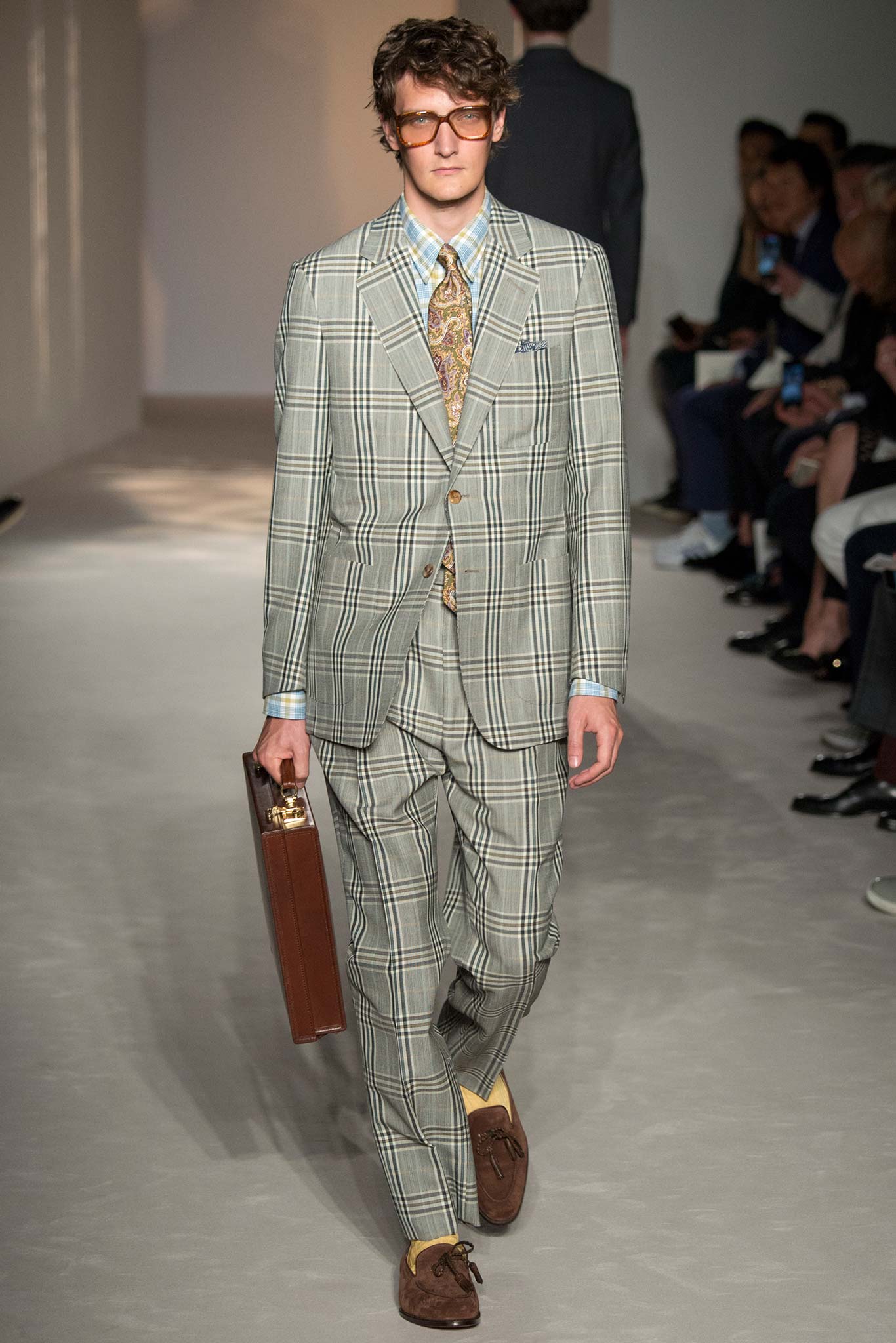 Dunhill S/S 16 Menswear Look 10