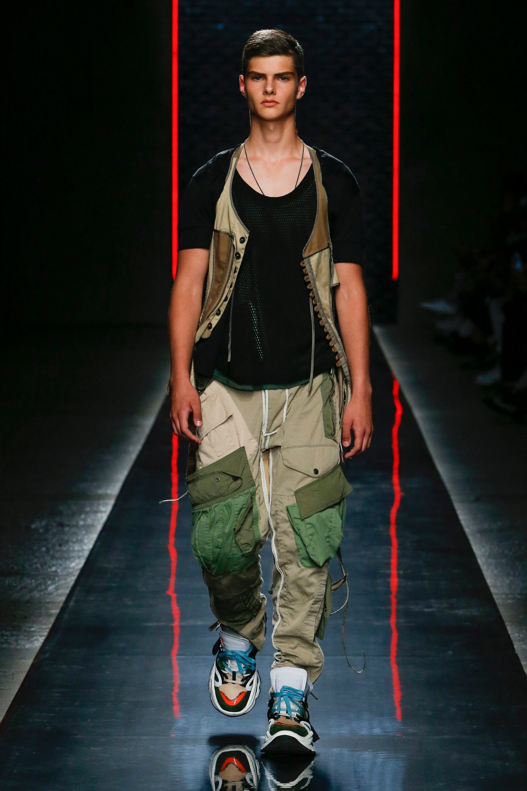 Dsquared2 S/S 19 Look 2
