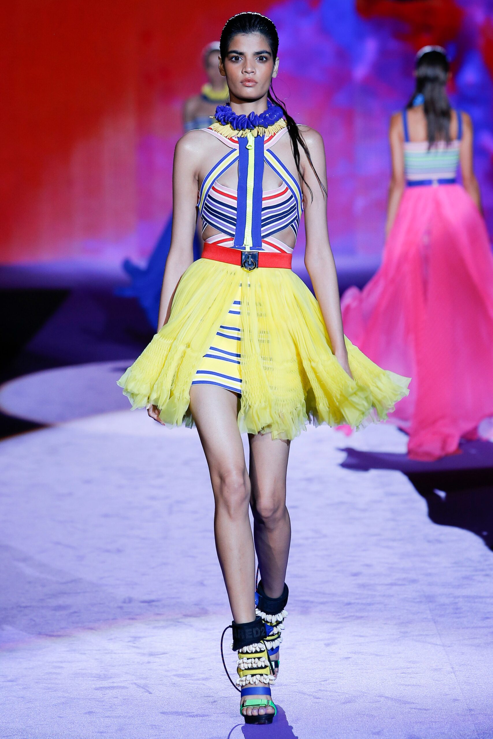 Dsquared2 S/S 16 Look 3