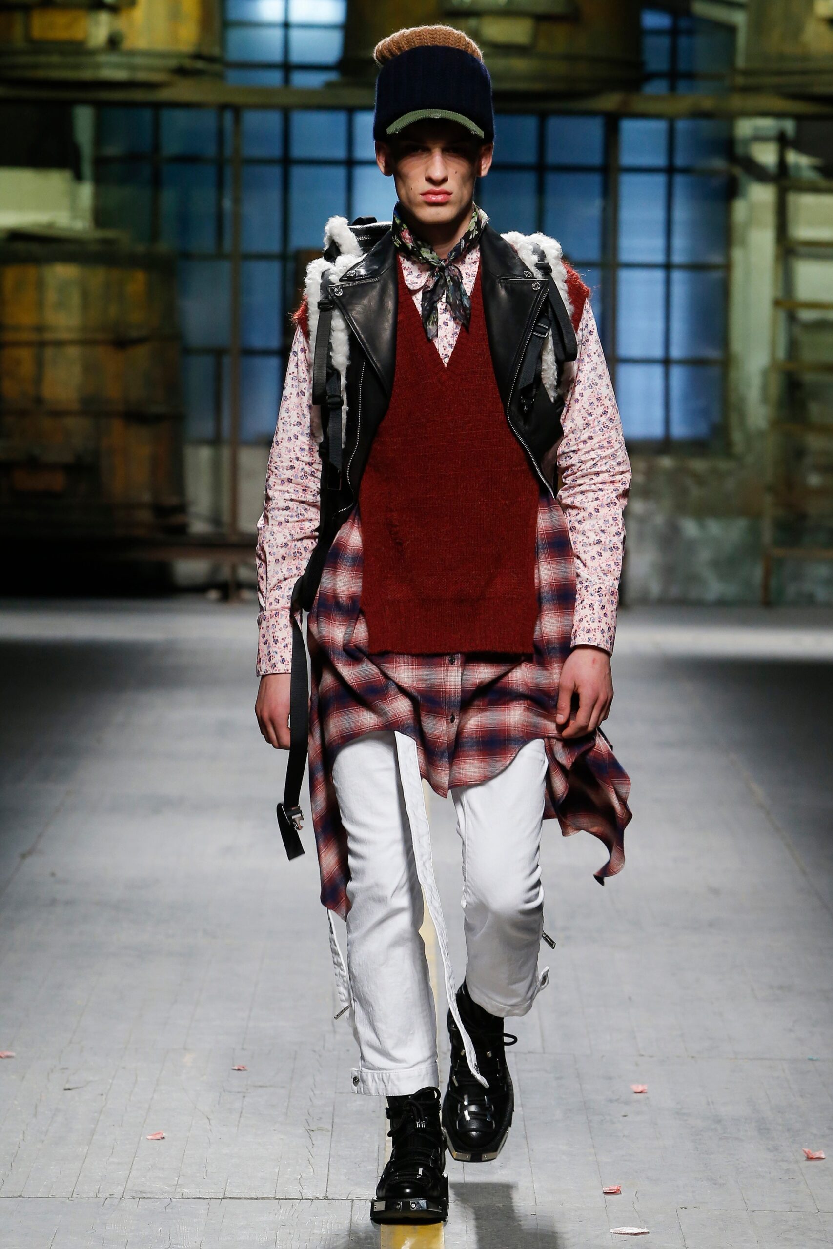 Dsquared2 F/W 17 Menswear Look 1