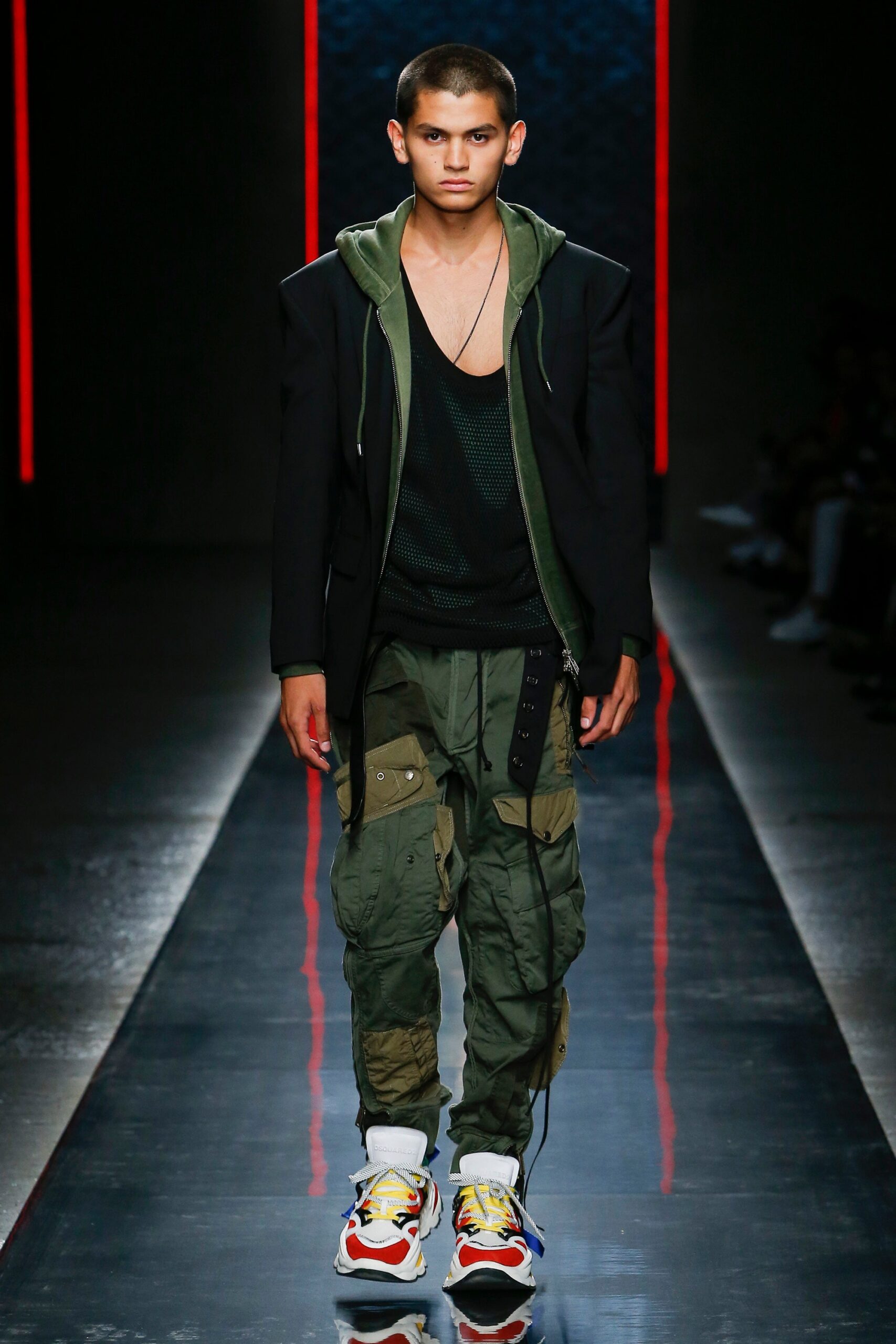 Dsquared2 S/S 19 Look 4