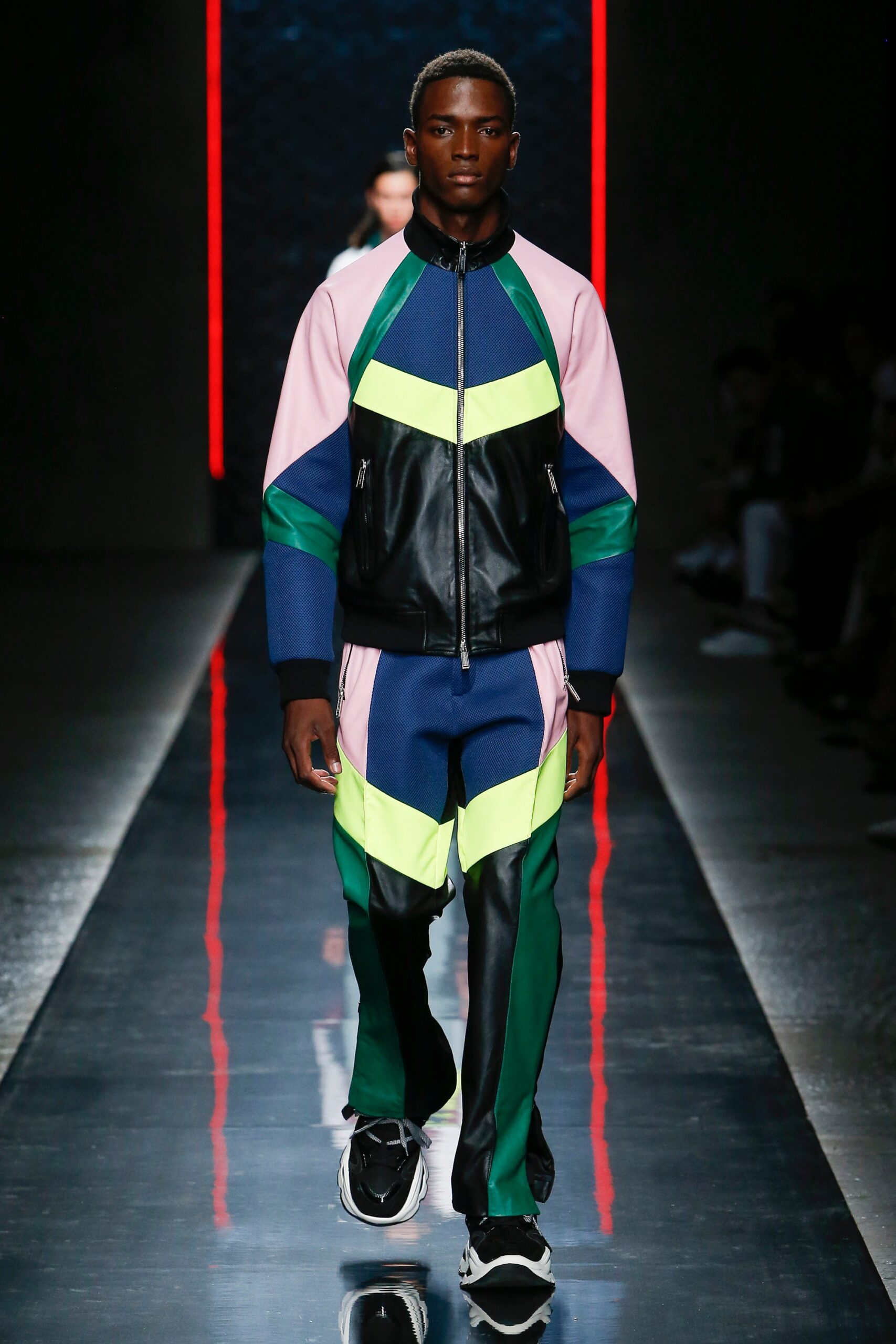 Dsquared2 S/S 19 Look 8