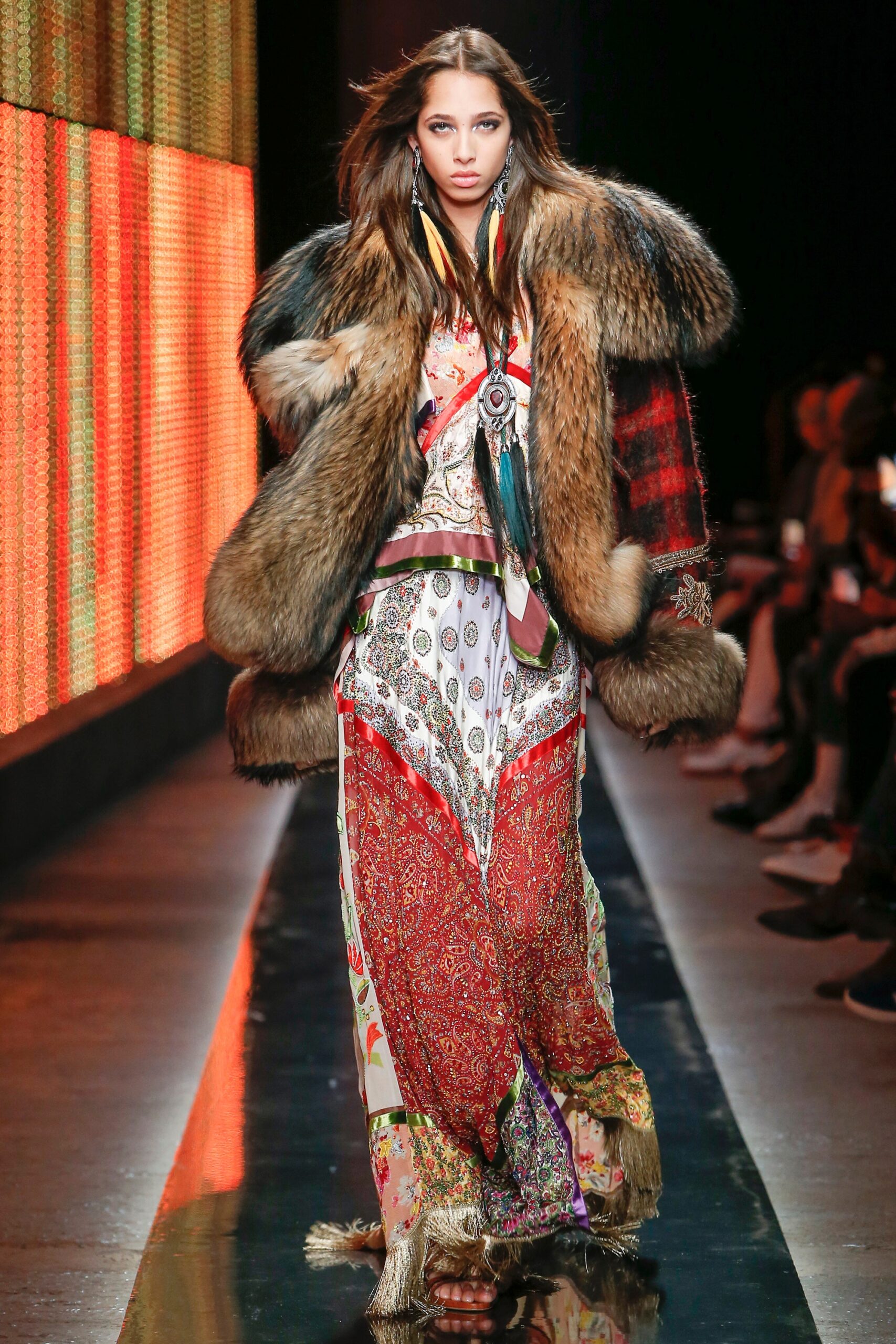 Dsquared2 F/W 18 Menswear Look 18