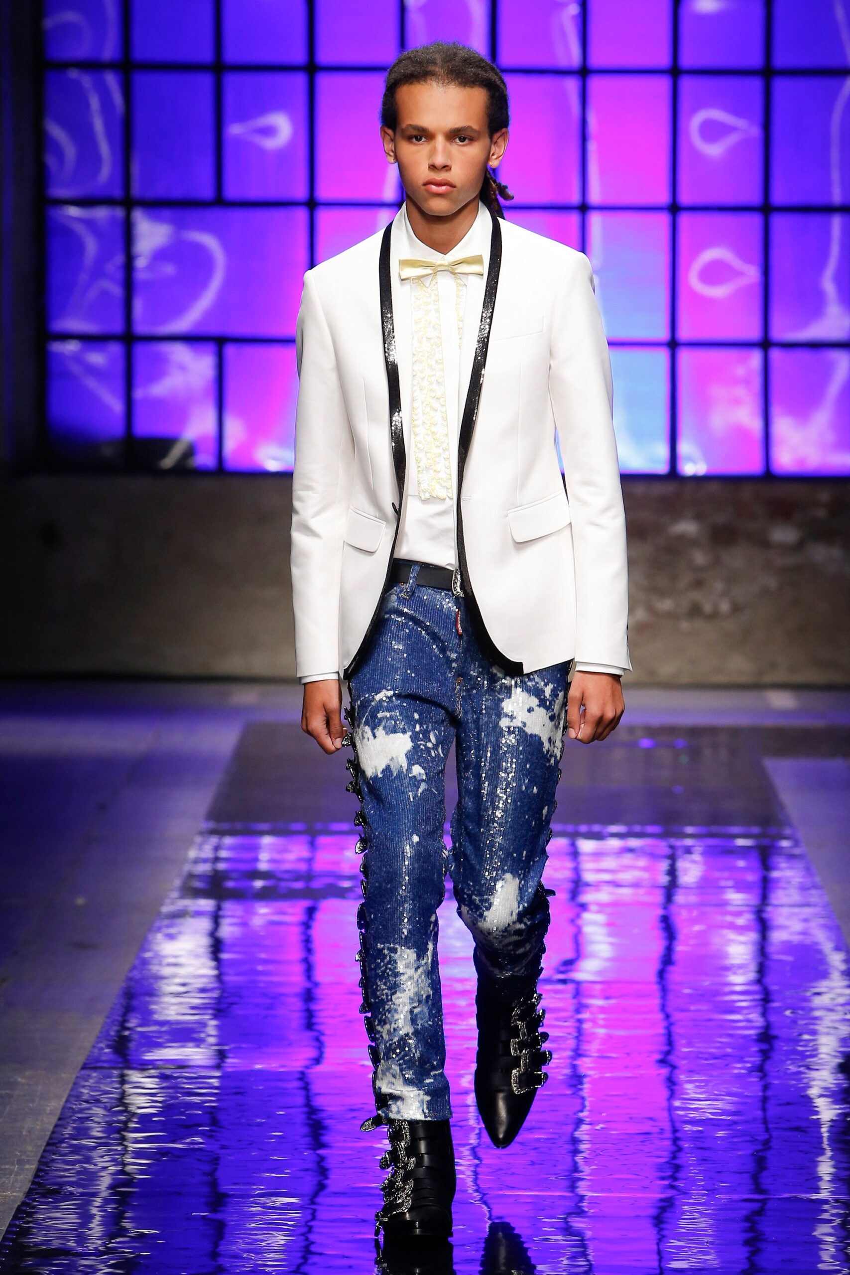 Dsquared2 S/S 18 Menswear Look 15
