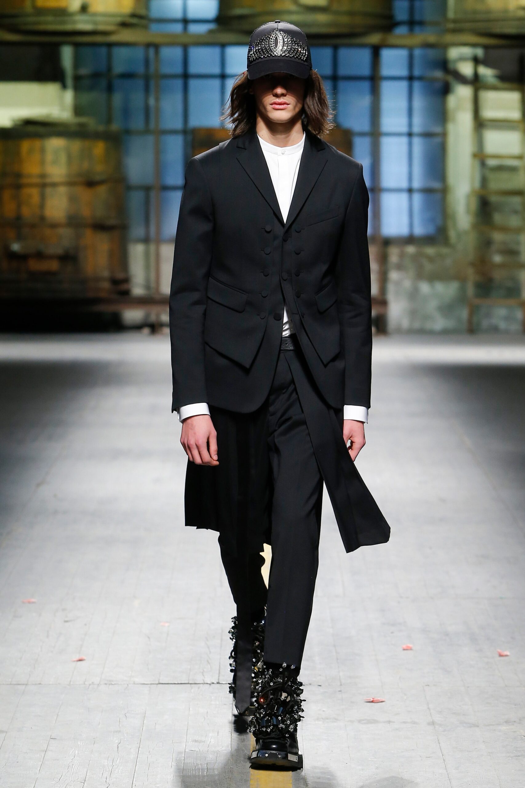 Dsquared2 F/W 17 Menswear Look 22