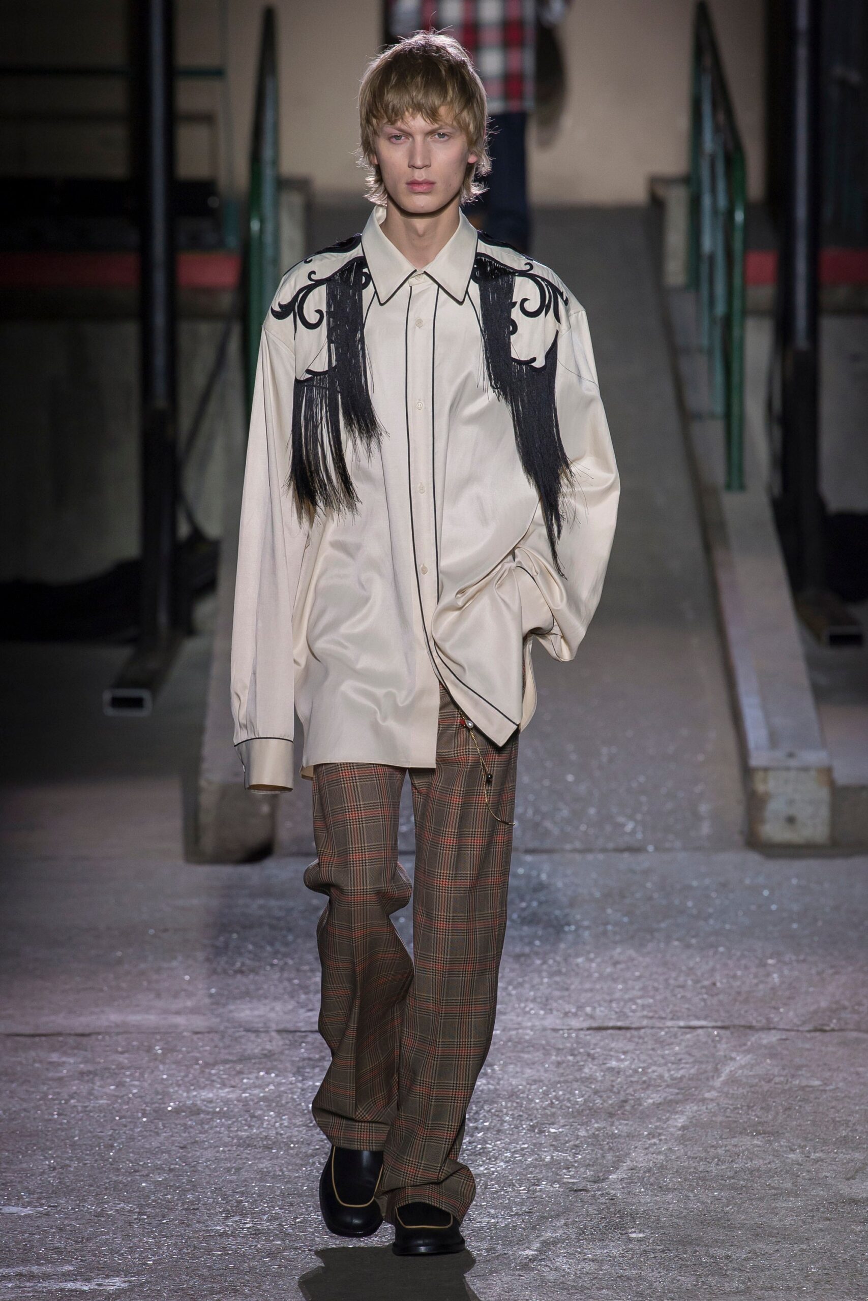 Dries Van Noten F/W 18 Menswear Look 4