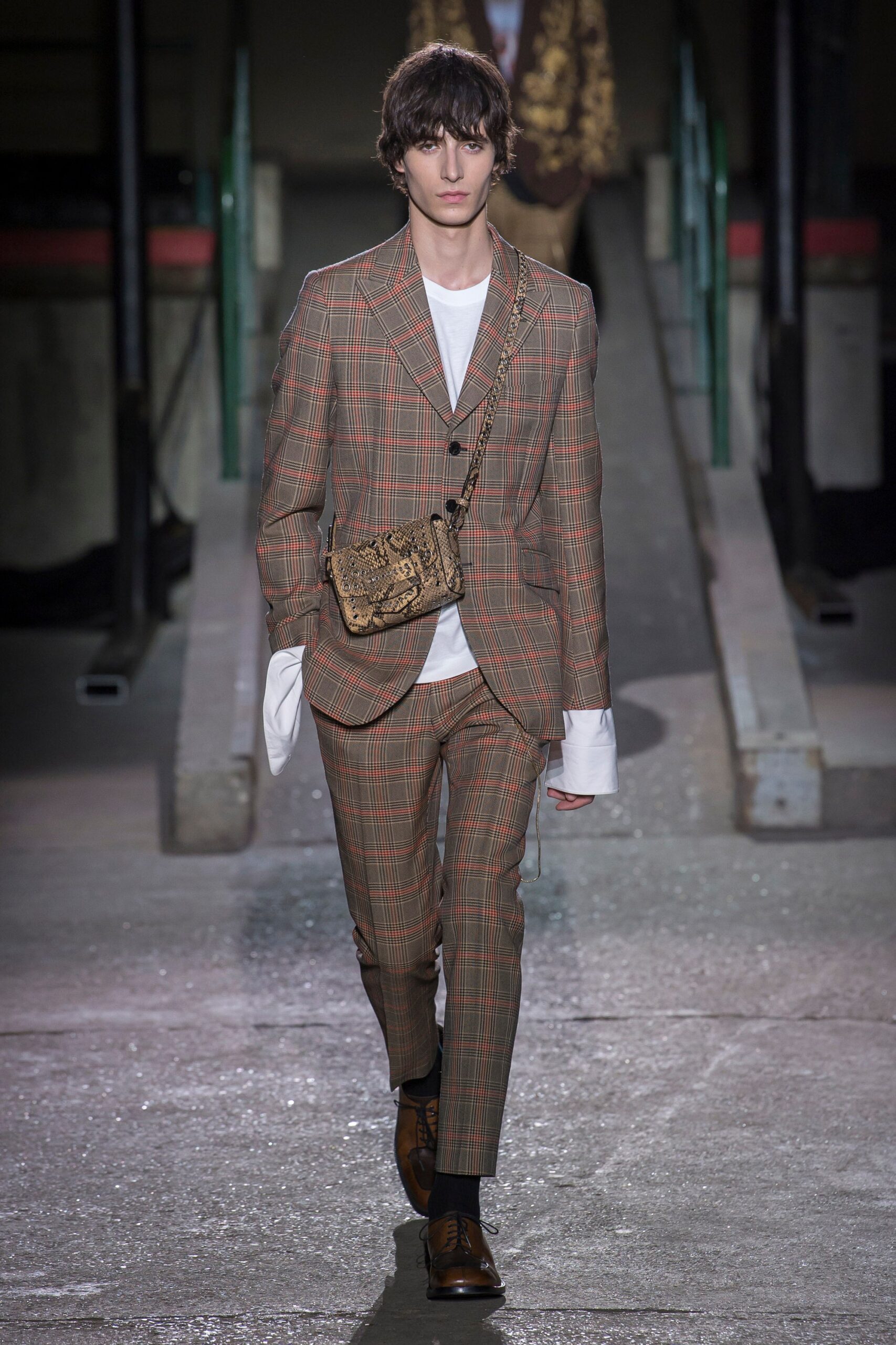 Dries Van Noten F/W 18 Menswear Look 8