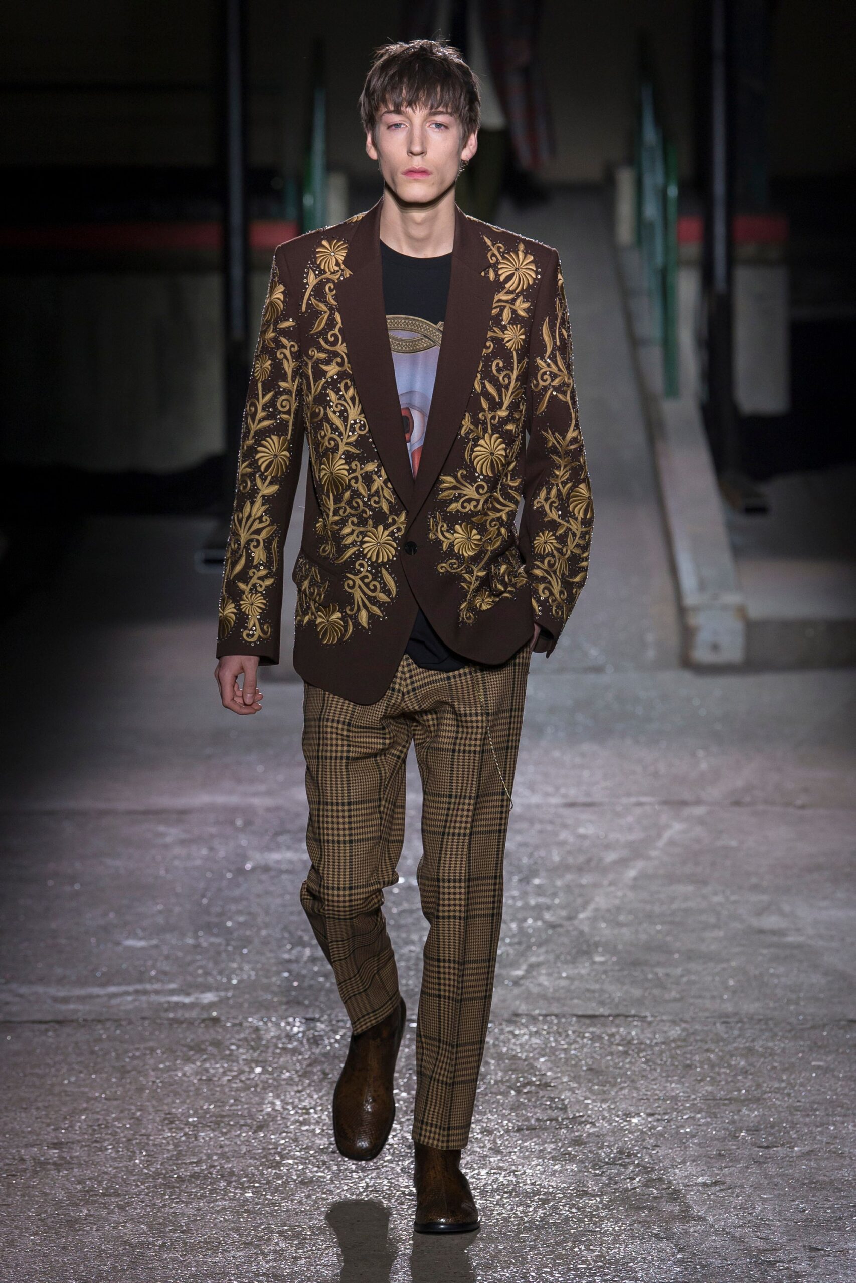 Dries Van Noten F/W 18 Menswear Look 9