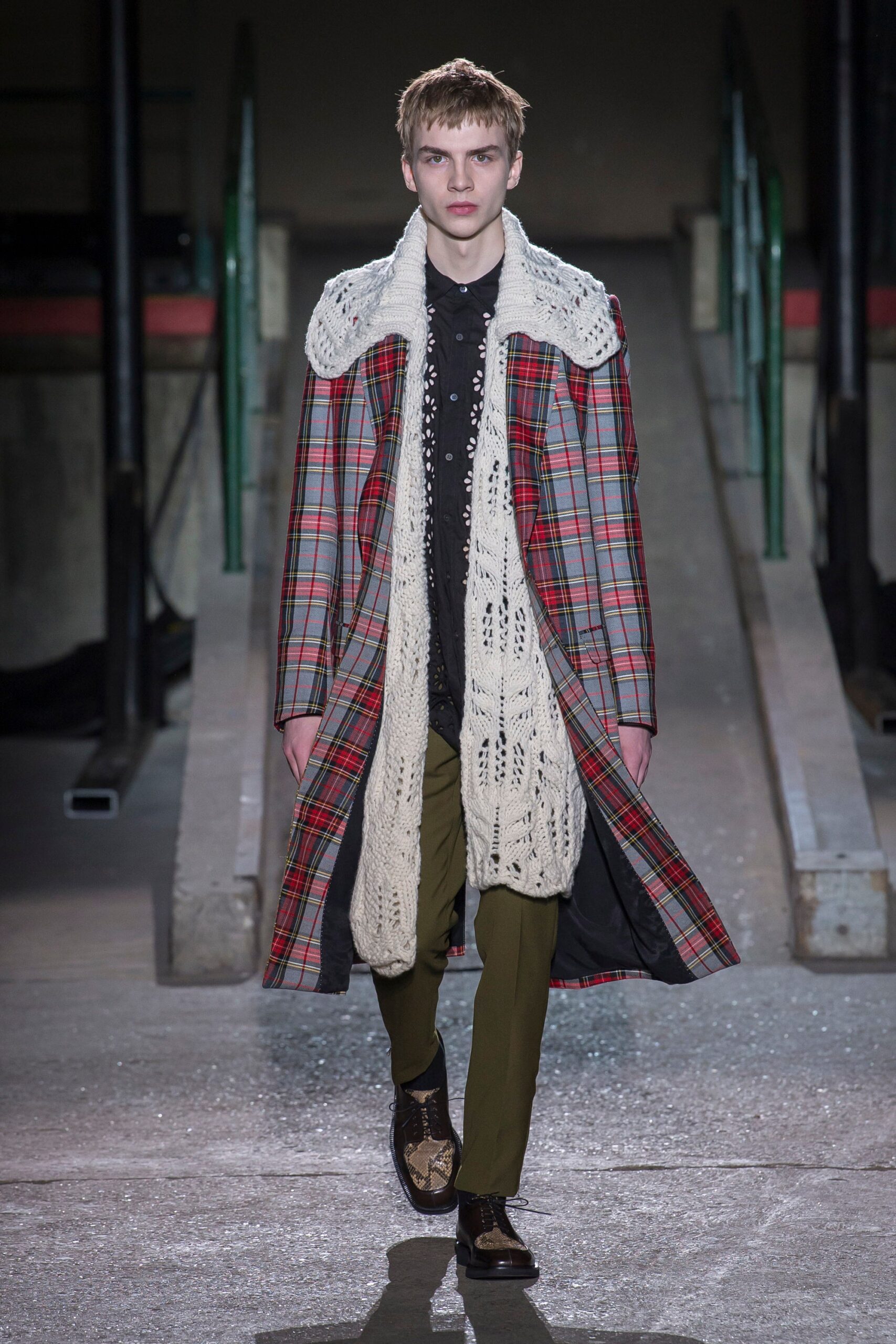 Dries Van Noten F/W 18 Menswear Look 10