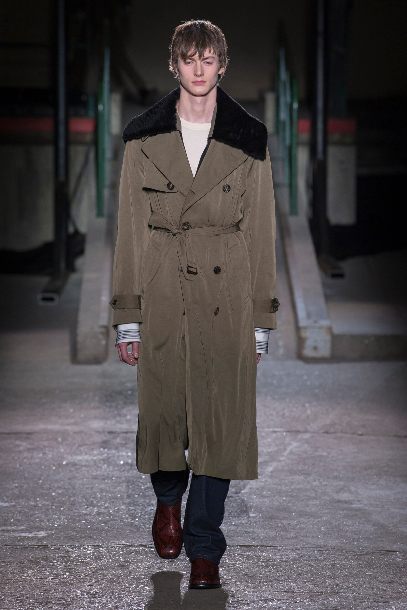 Dries Van Noten F/W 18 Menswear Look 12