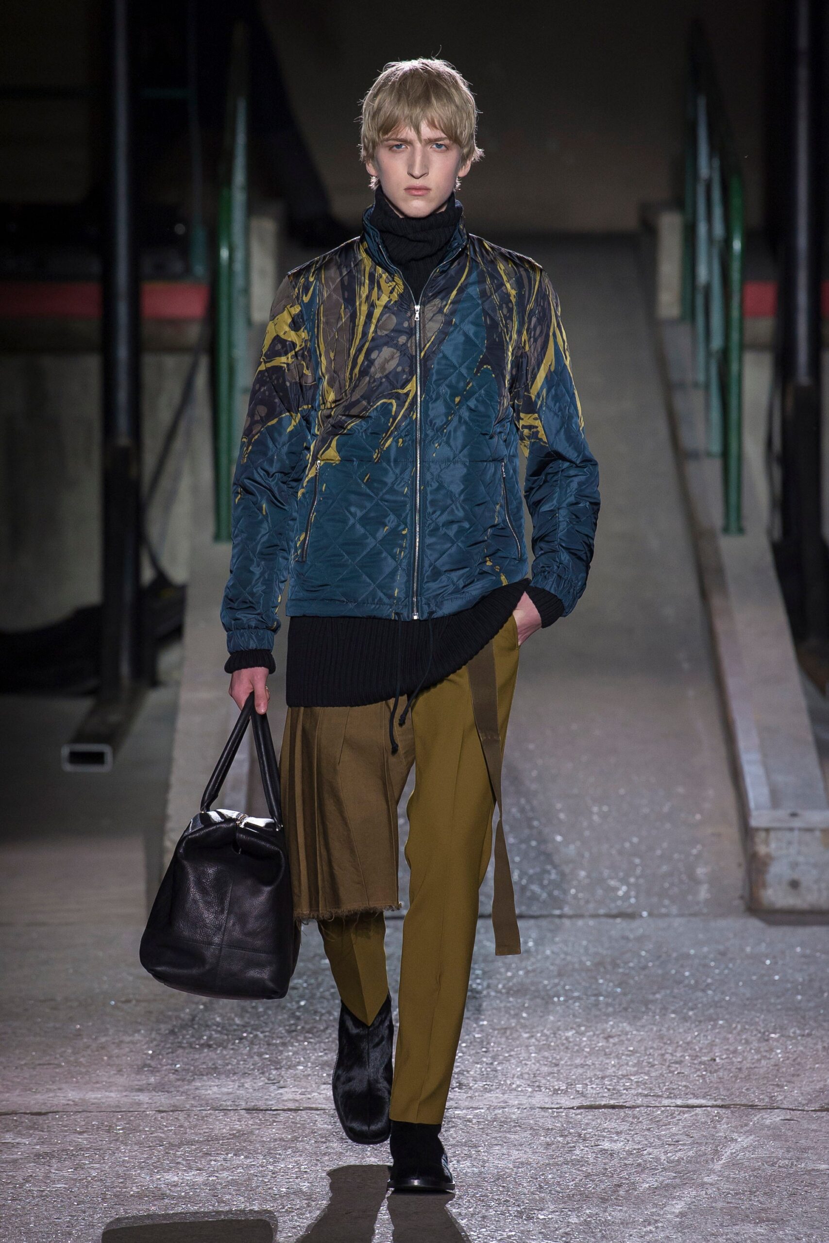 Dries Van Noten F/W 18 Menswear Look 33