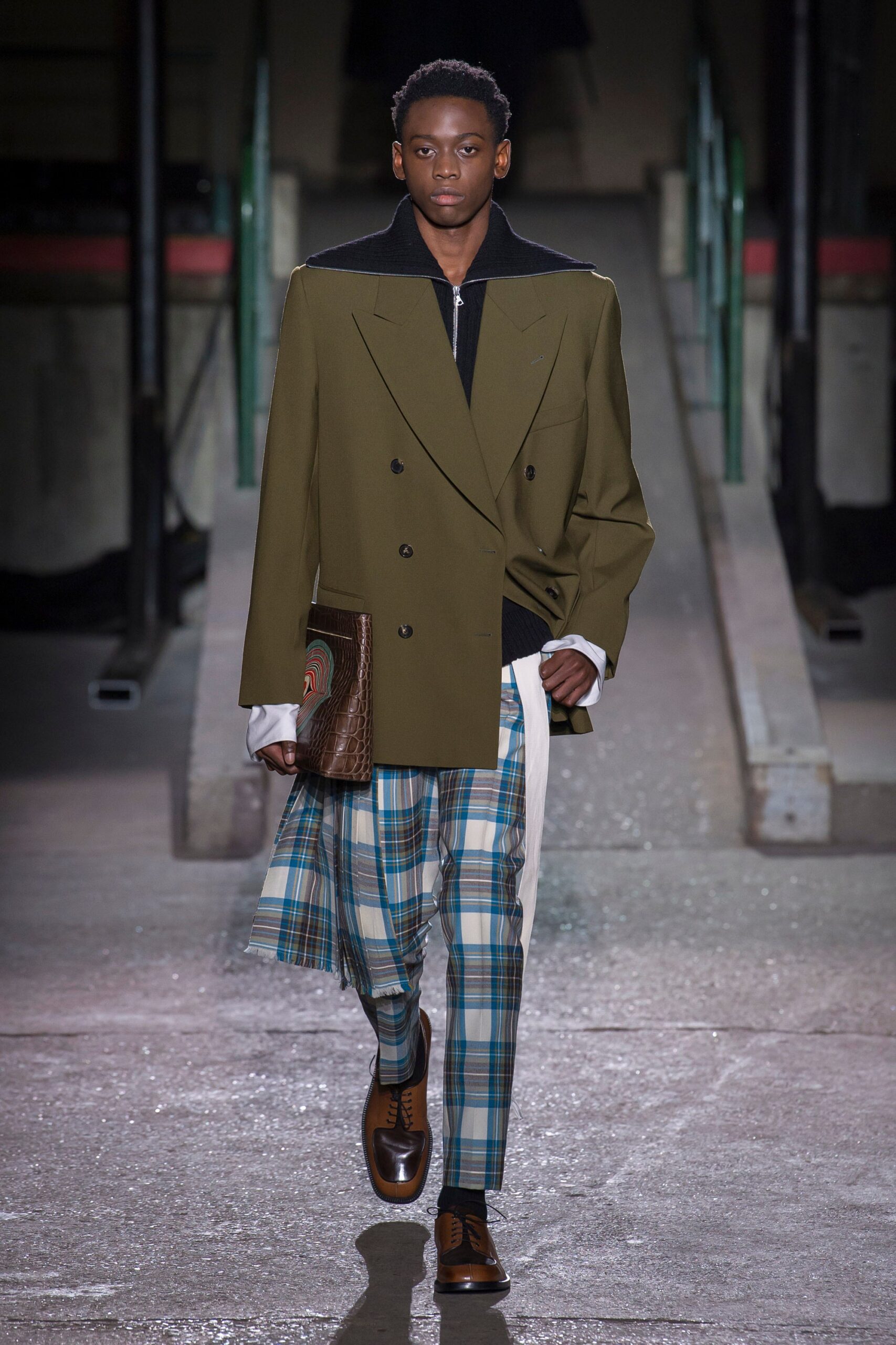 Dries Van Noten F/W 18 Menswear Look 41