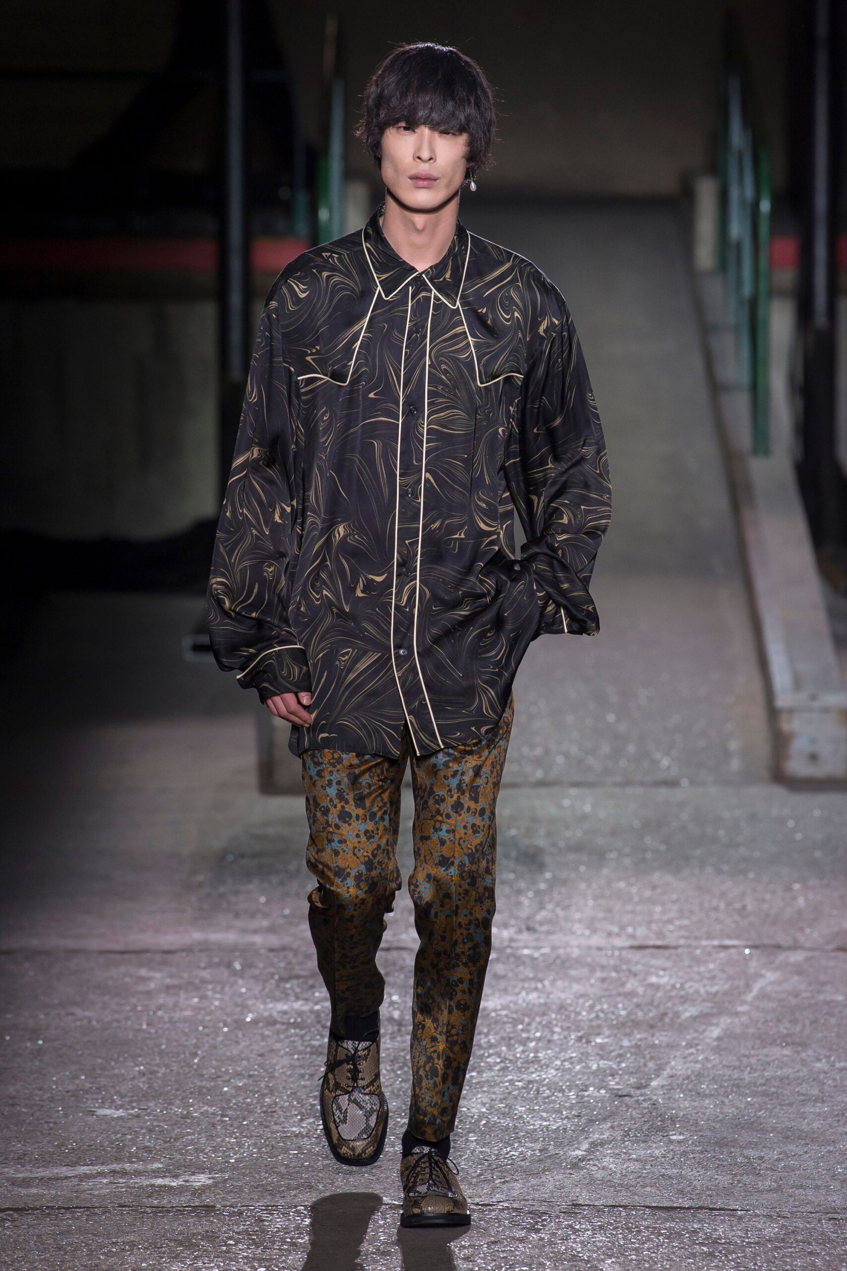 Dries Van Noten F/W 18 Menswear Look 48