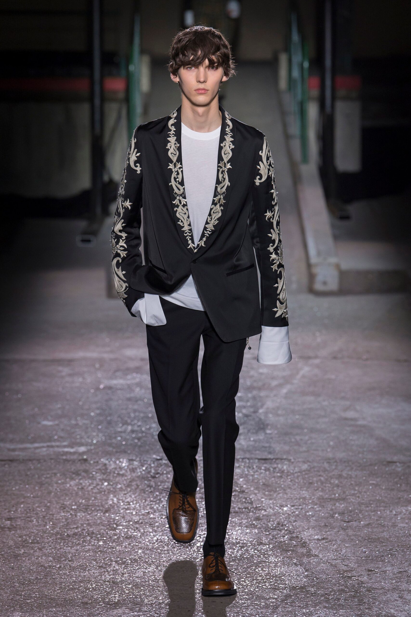 Dries Van Noten F/W 18 Menswear Look 51