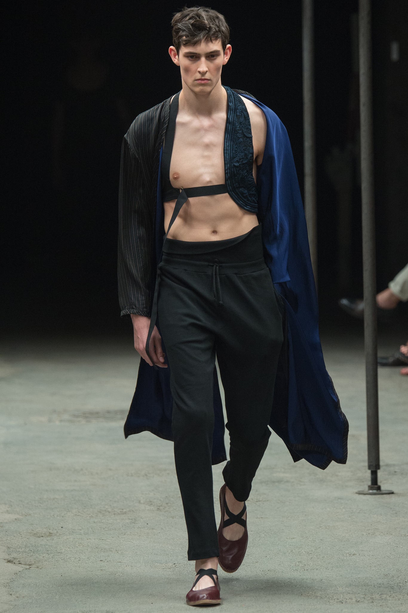 Dries Van Noten S/S 15 Menswear Look 1