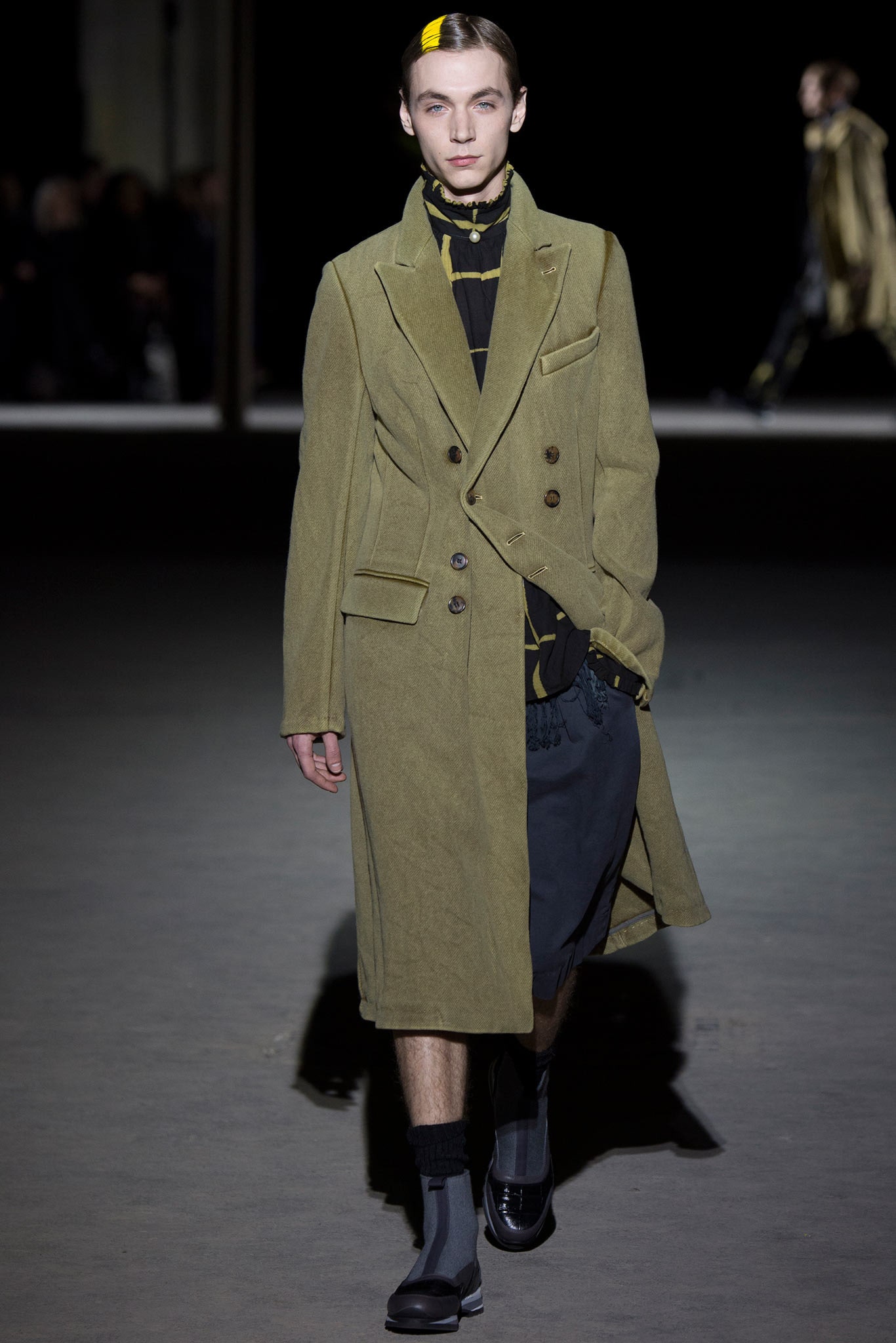 Dries Van Noten F/W 14 Menswear Look 24