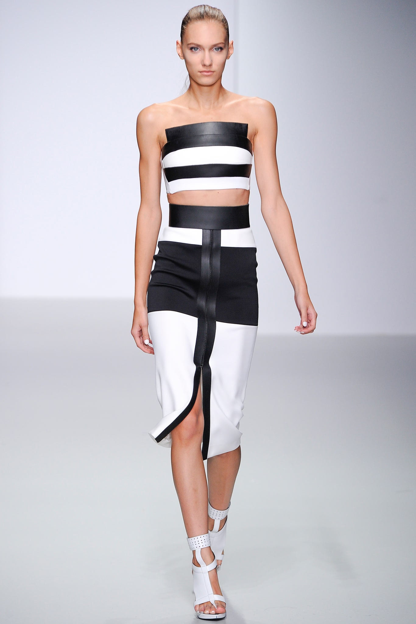 David Koma S/S 14 Look 13
