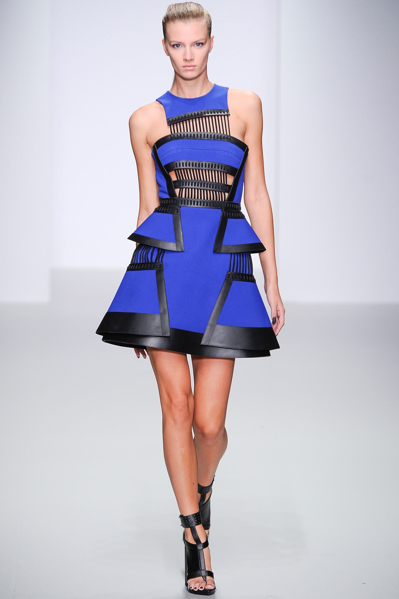 David Koma S/S 14 Look 72