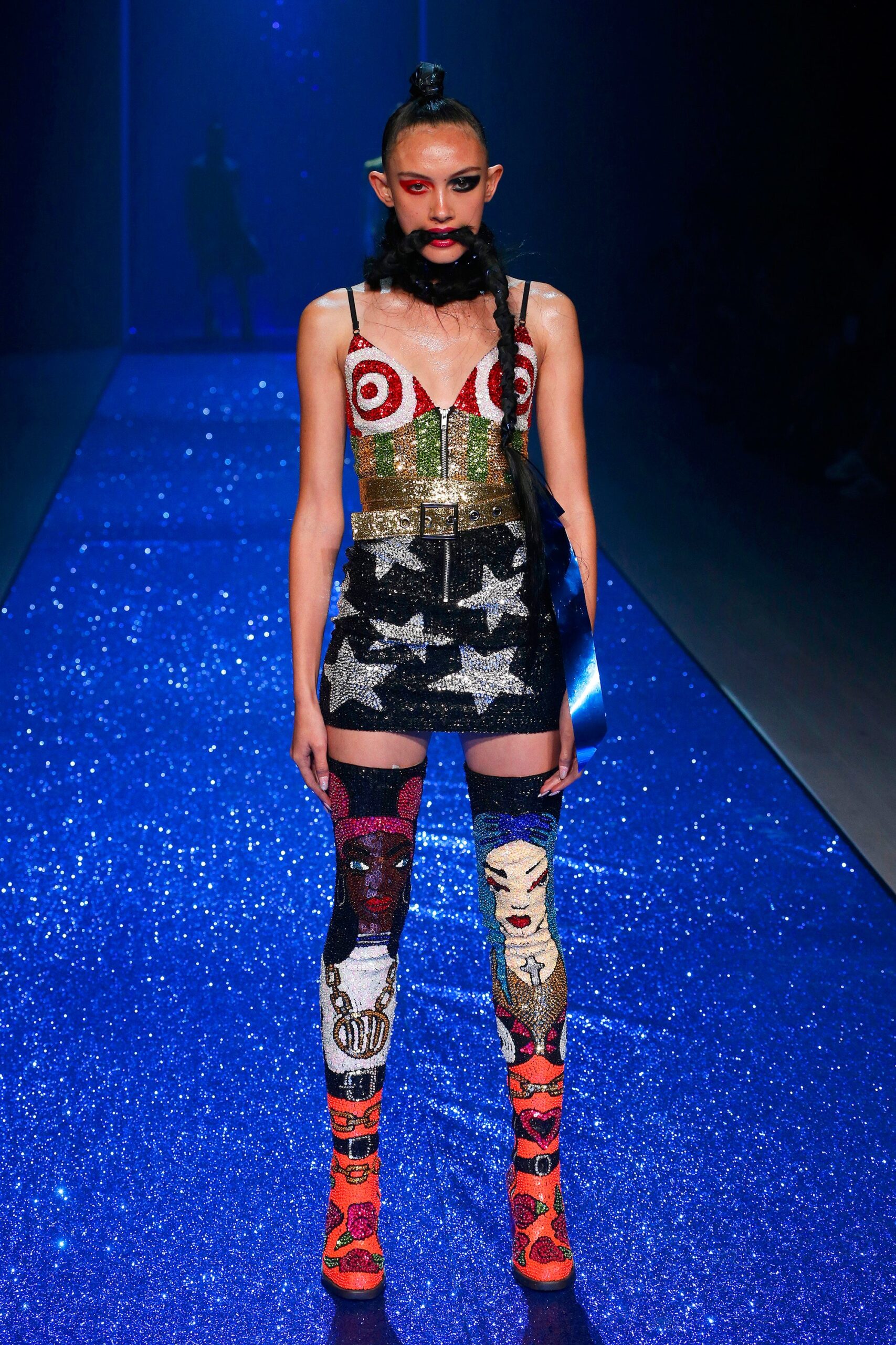 Discount Universe Australia Resort 17 Look 24