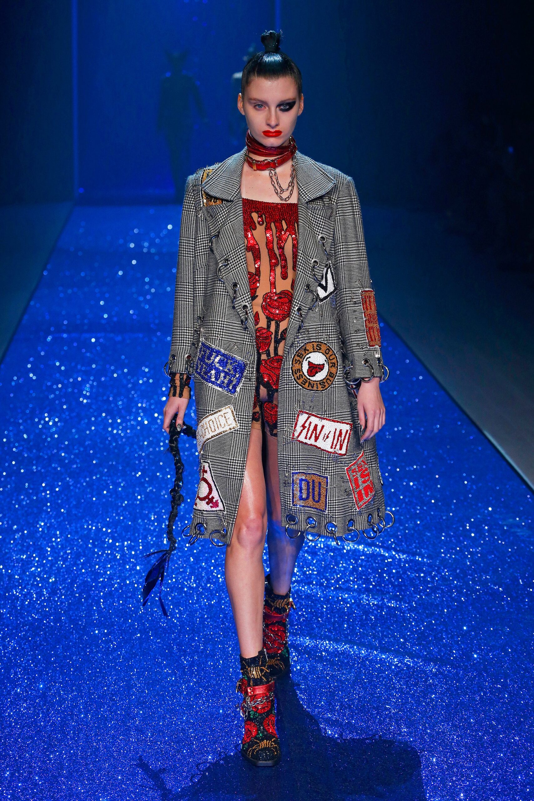 Discount Universe Australia Resort 17 Look 25