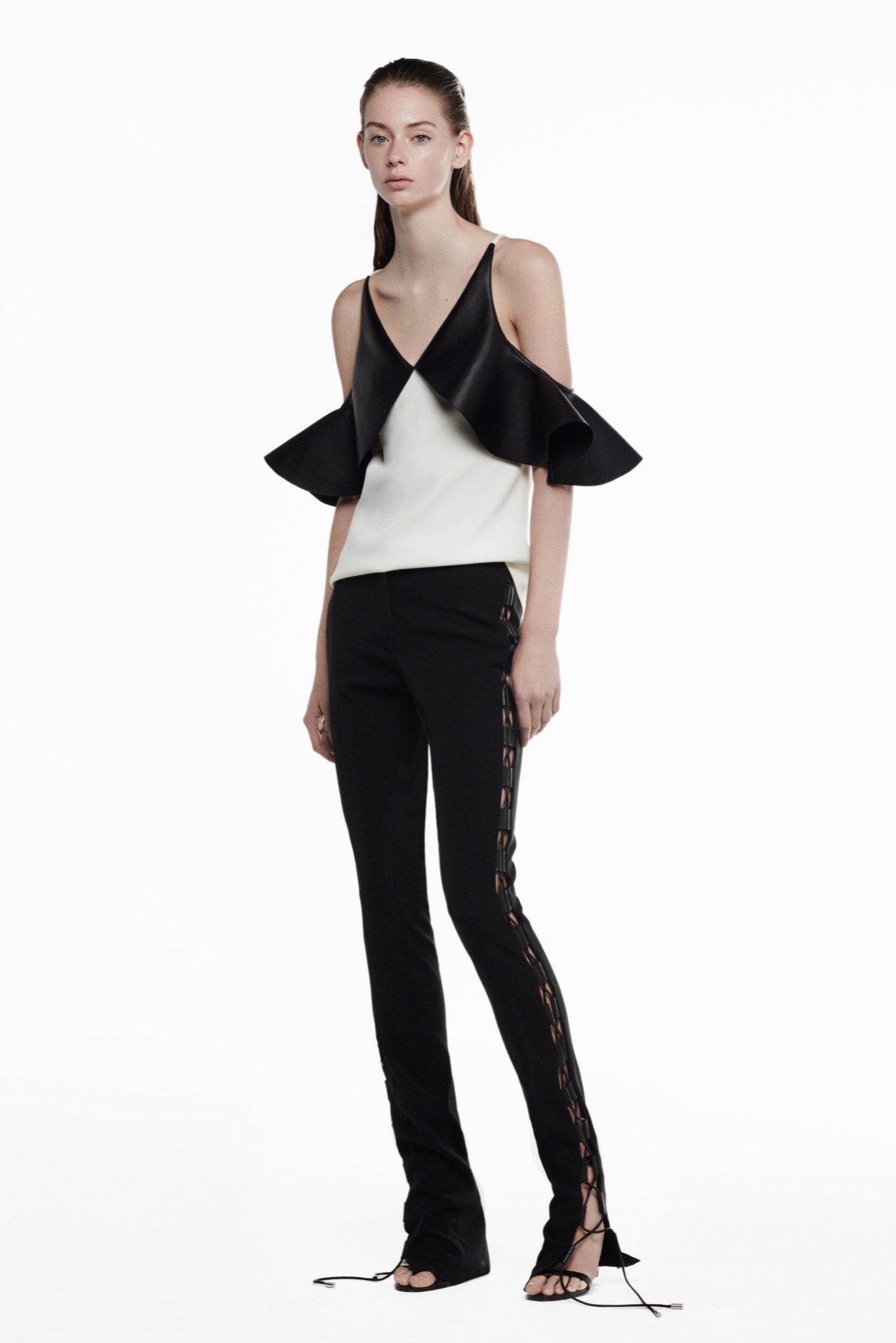 David Koma Resort 16 Look 21