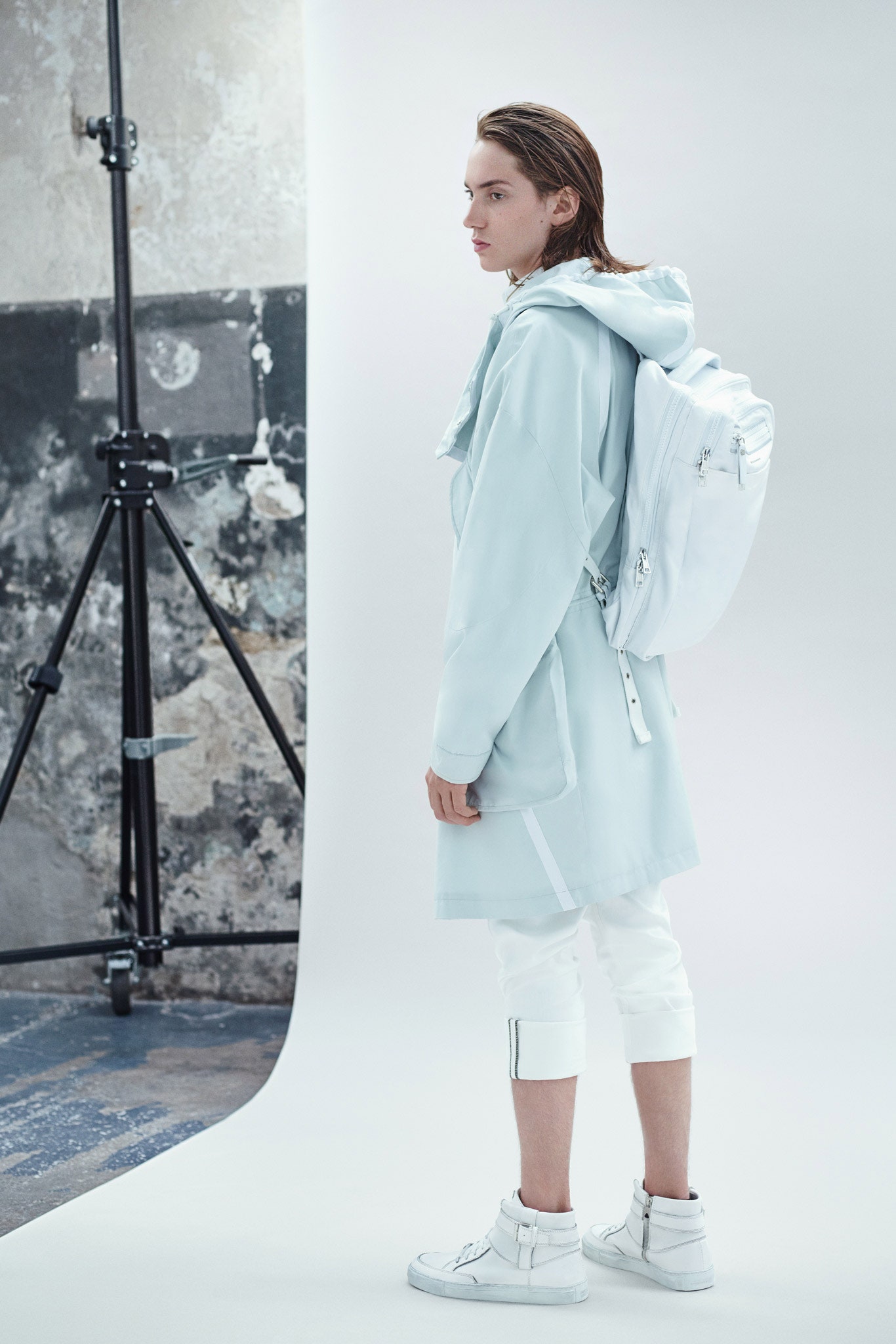 Diesel Black Gold Resort 16 Look 13